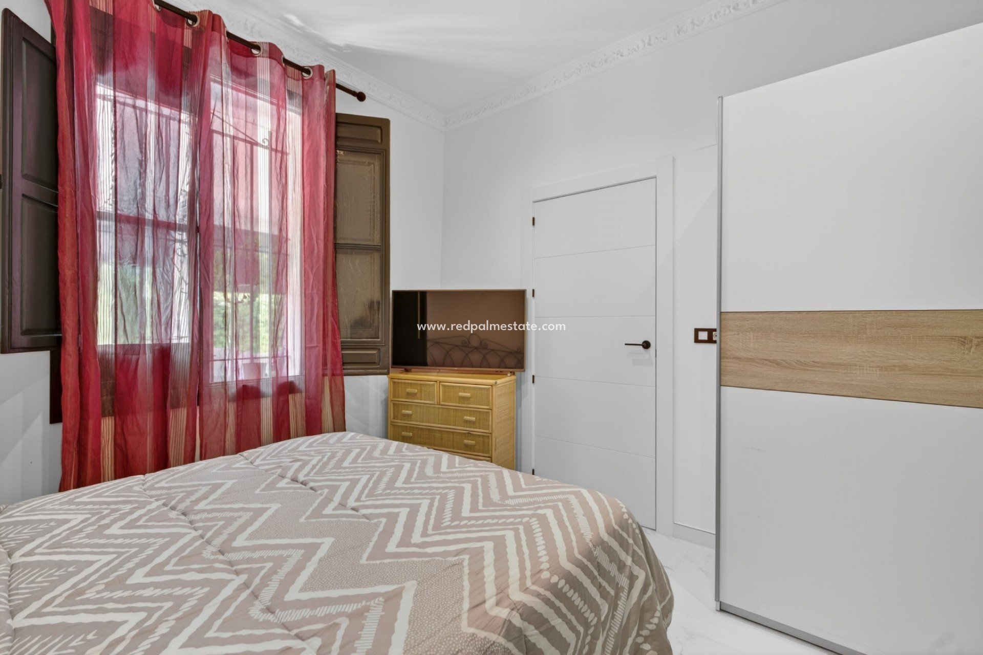 Reventa - Villa -
El Altet - San Francisco de Asis