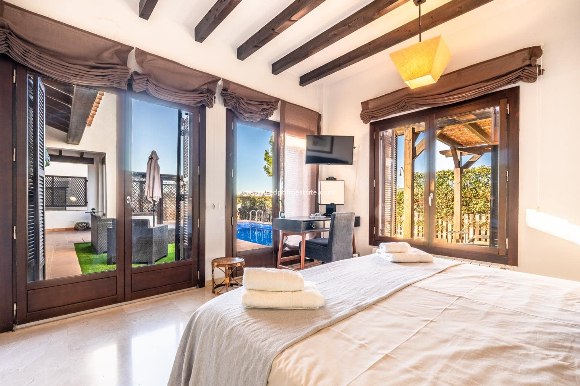 Reventa - Villa -
El Valle Golf Resort - Inland