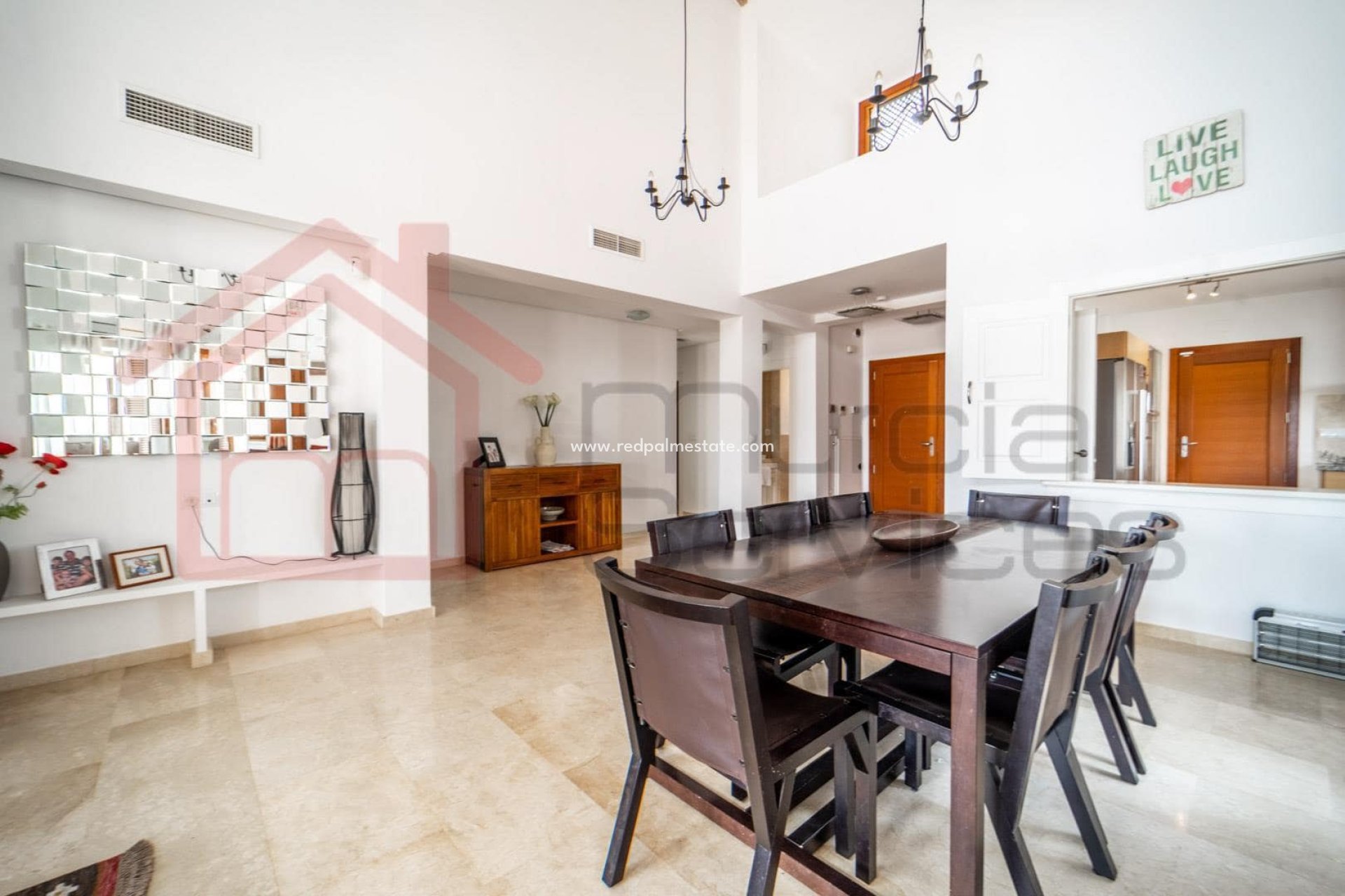 Reventa - Villa -
El Valle Golf Resort - Inland
