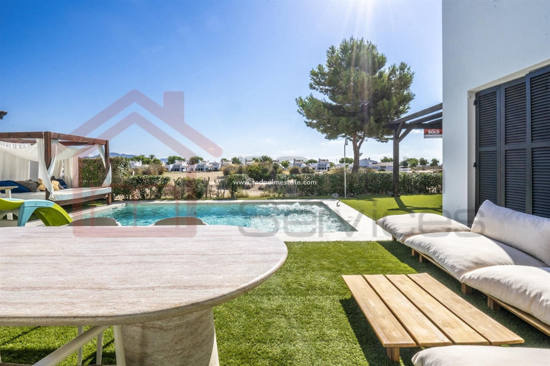 Reventa - Villa -
El Valle Golf Resort - Inland