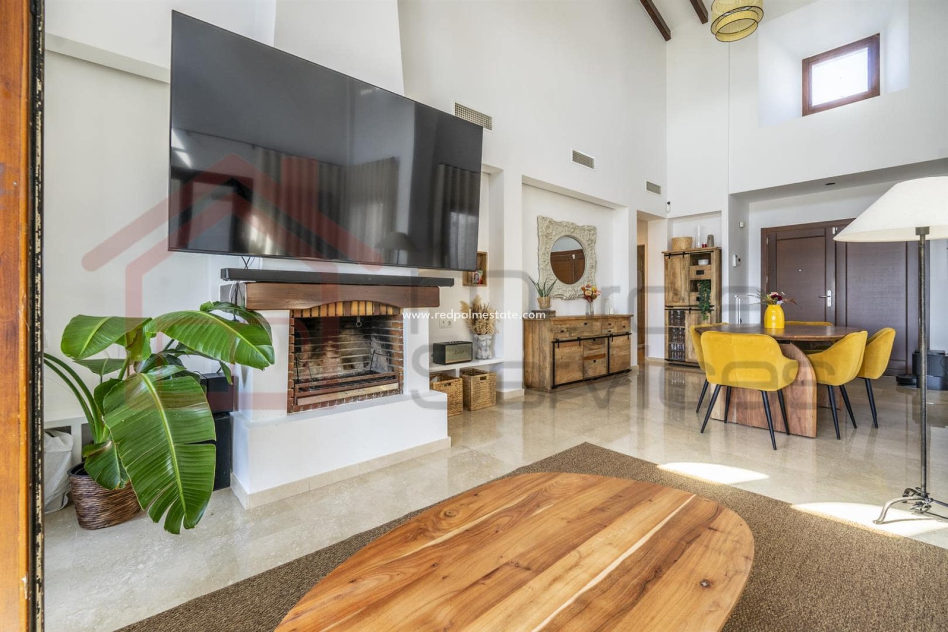 Reventa - Villa -
El Valle Golf Resort - Inland