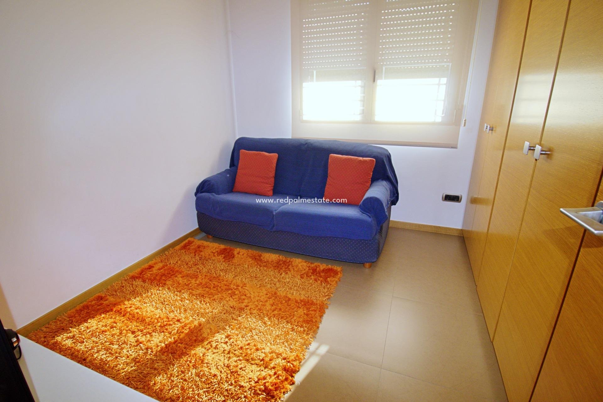 Reventa - Villa -
Elche - Peña las Águilas