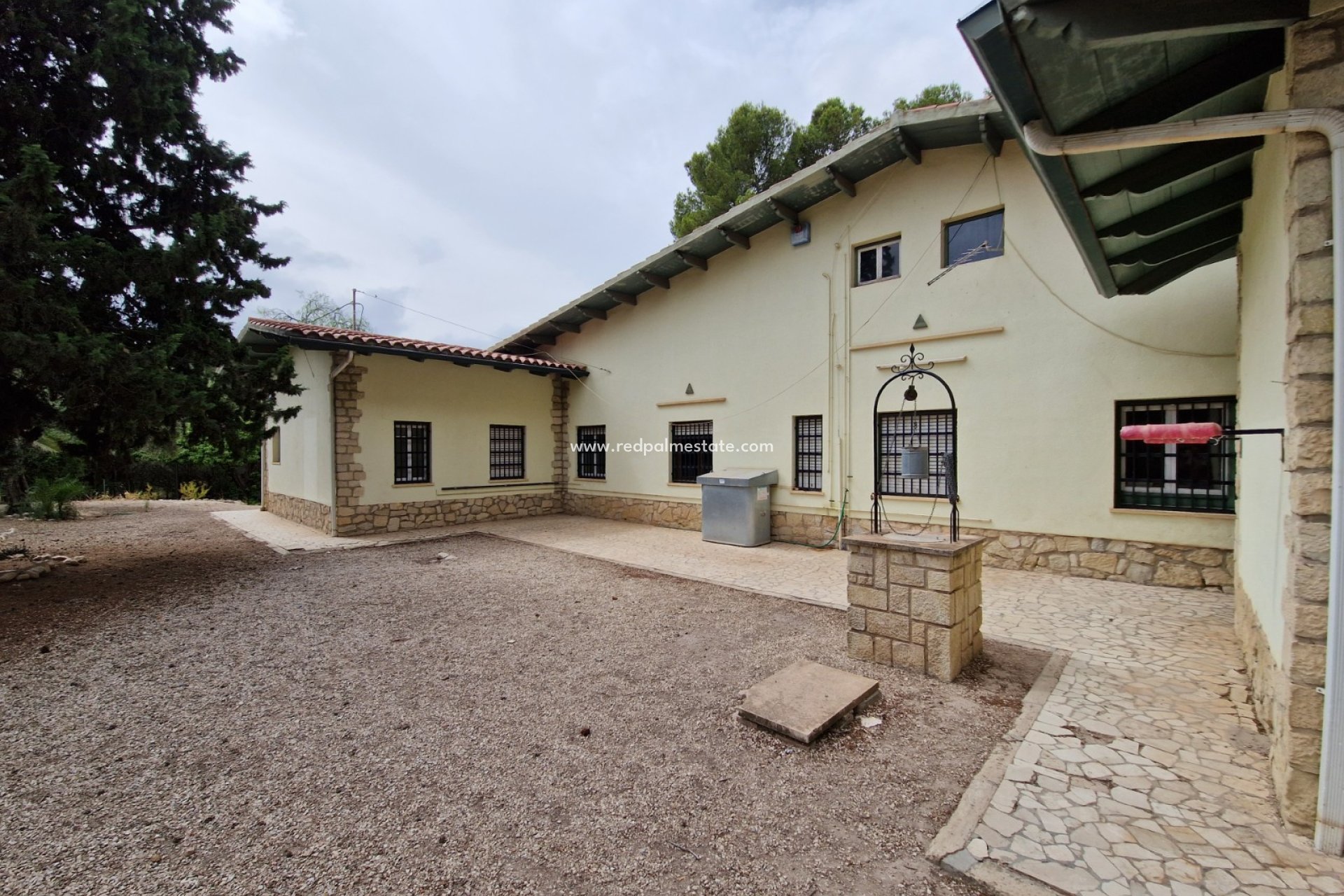 Reventa - Villa -
Elda