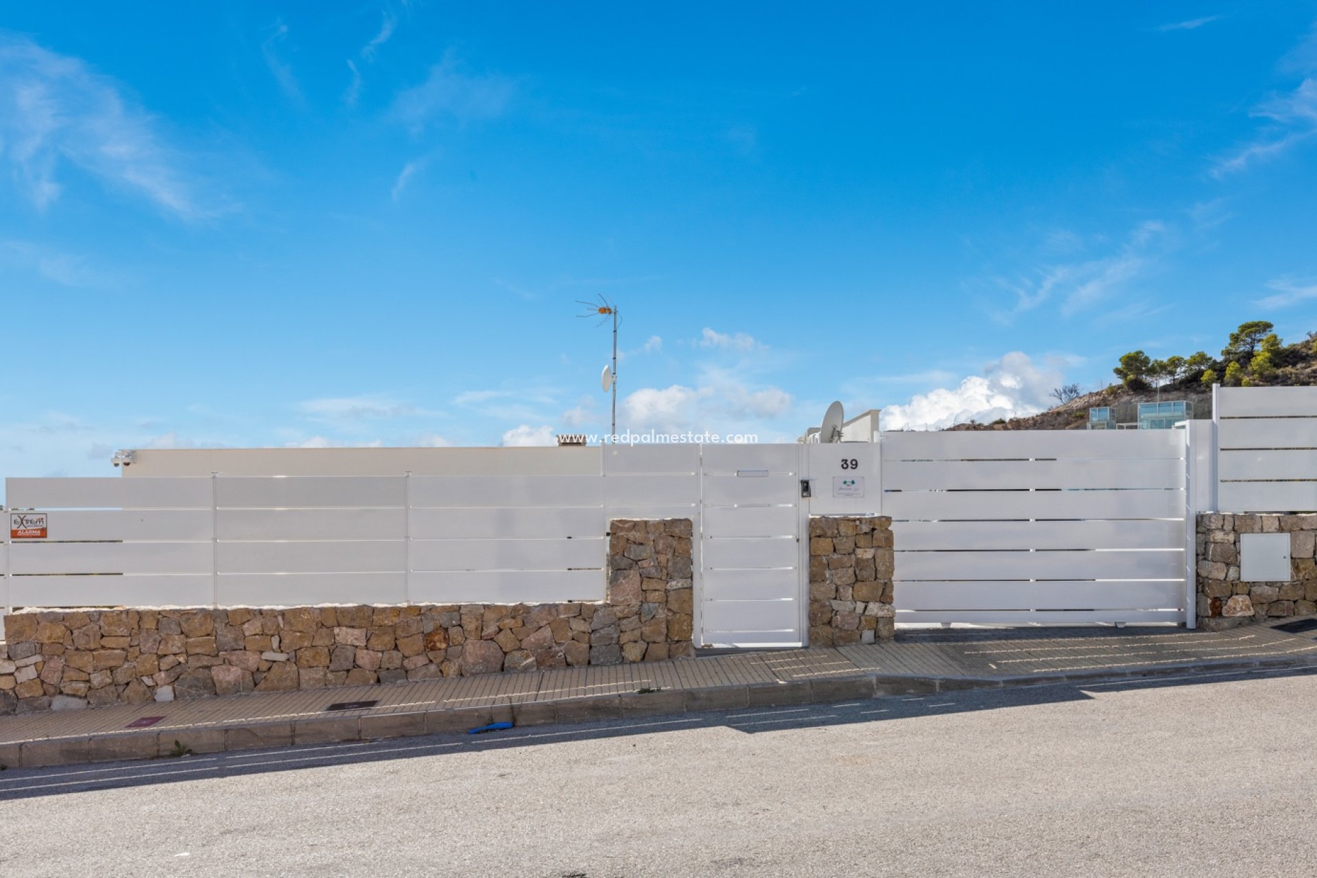 Reventa - Villa -
Finestrat - Sierra Cortina