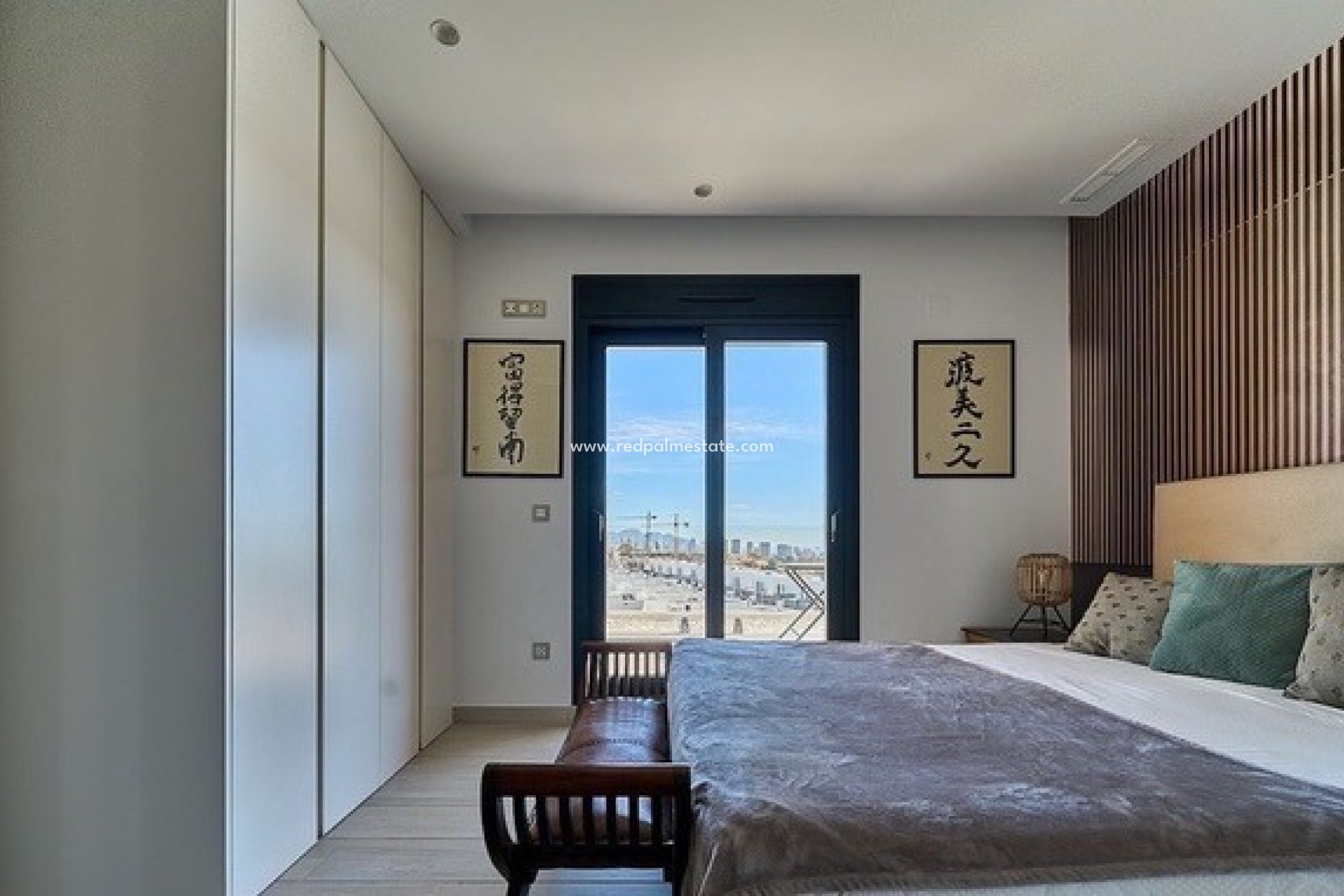 Reventa - Villa -
Finestrat