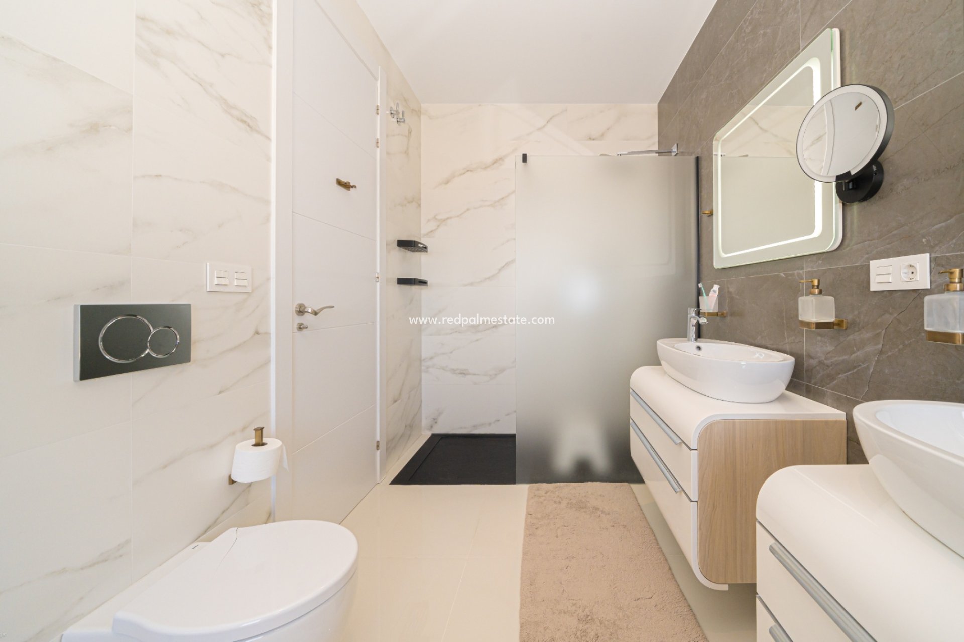 Reventa - Villa -
Finestrat