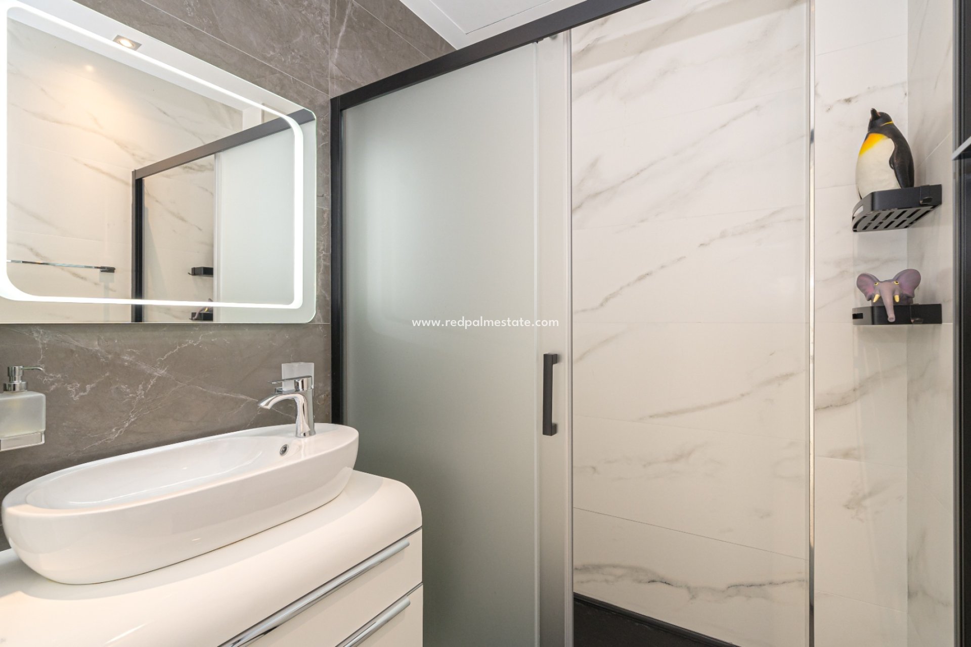 Reventa - Villa -
Finestrat