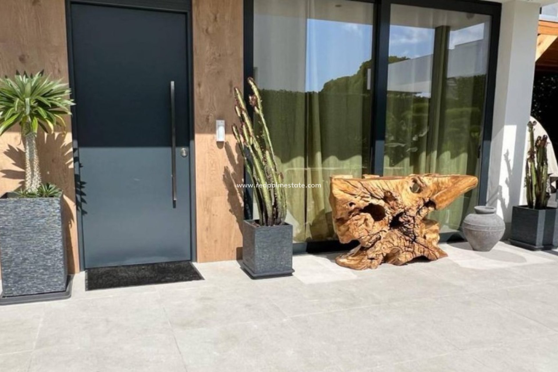 Reventa - Villa -
Finestrat