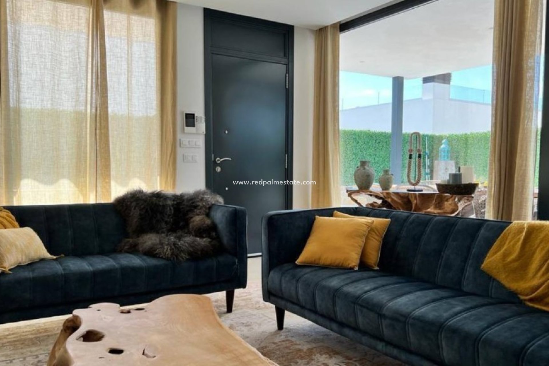 Reventa - Villa -
Finestrat