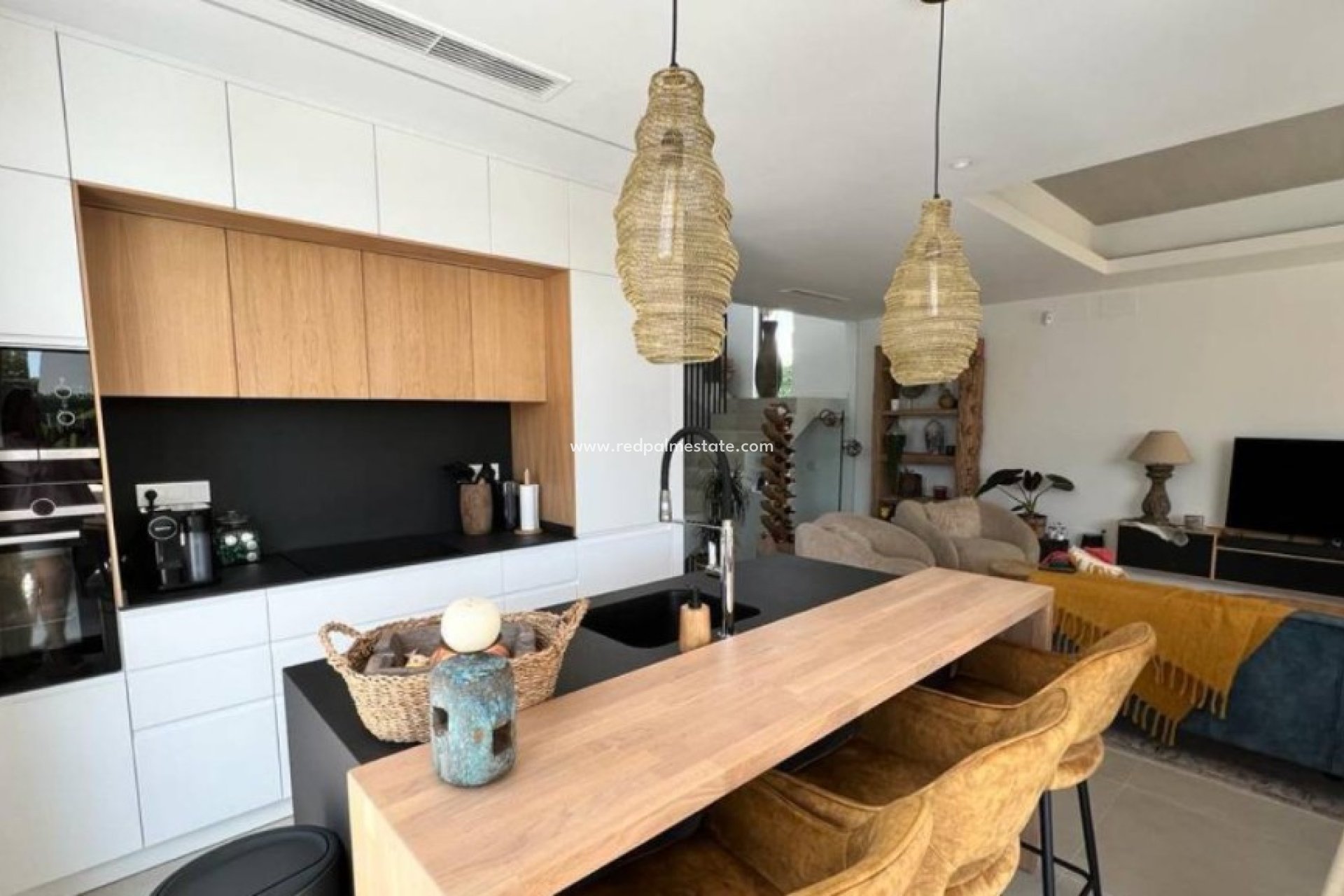 Reventa - Villa -
Finestrat