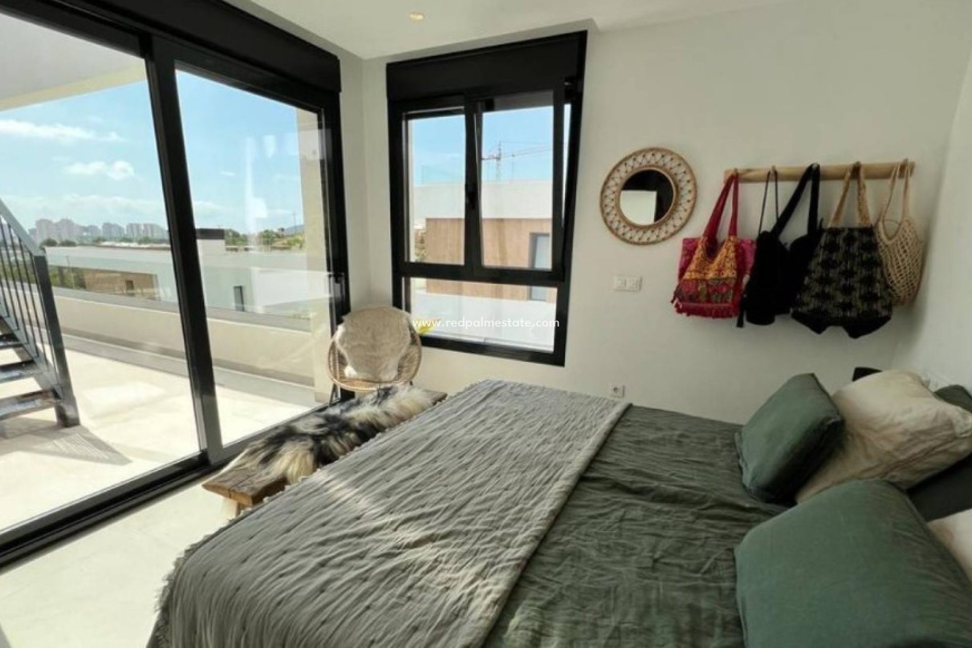 Reventa - Villa -
Finestrat