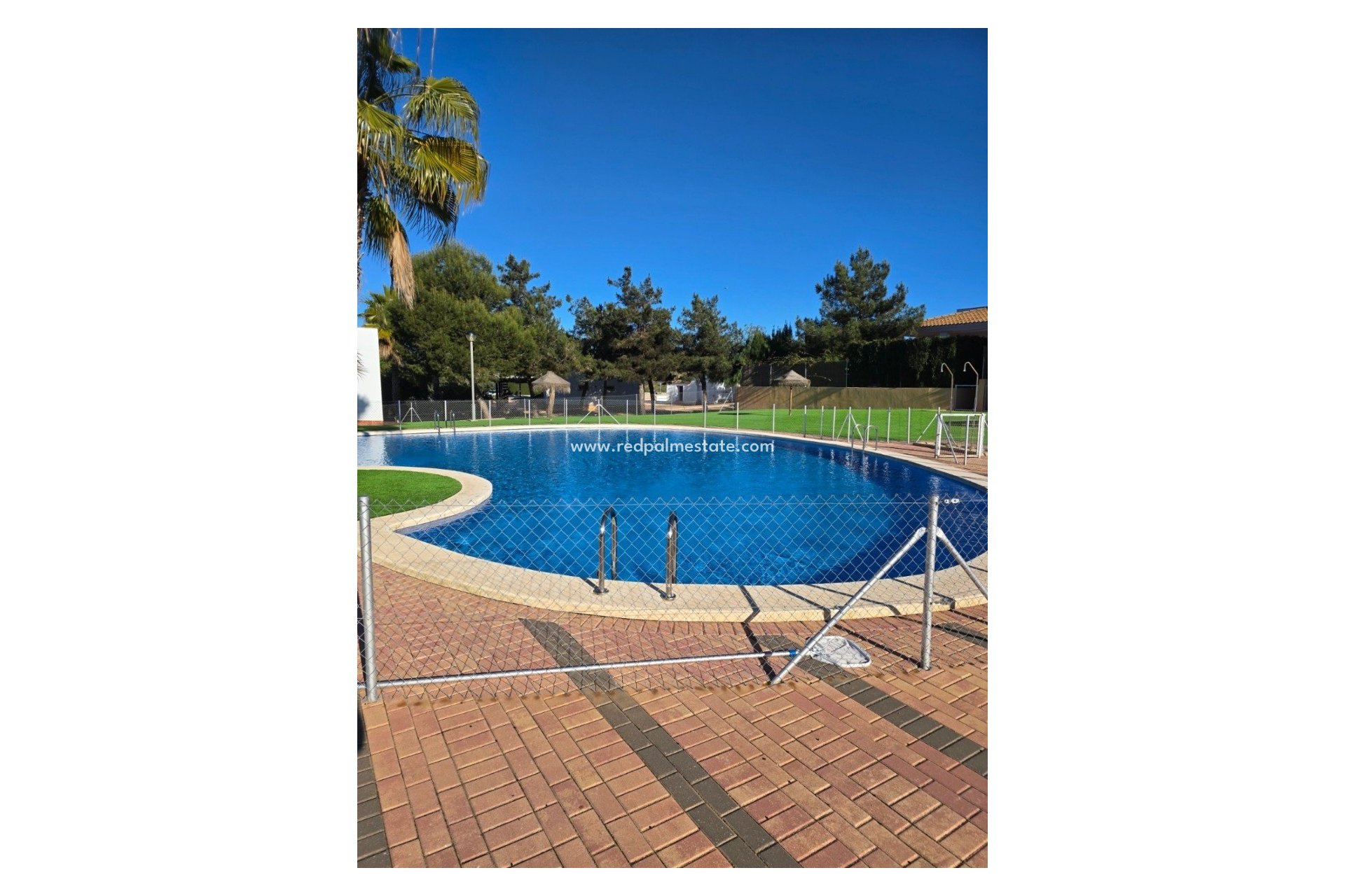 Reventa - Villa -
Fuente Álamo - Inland