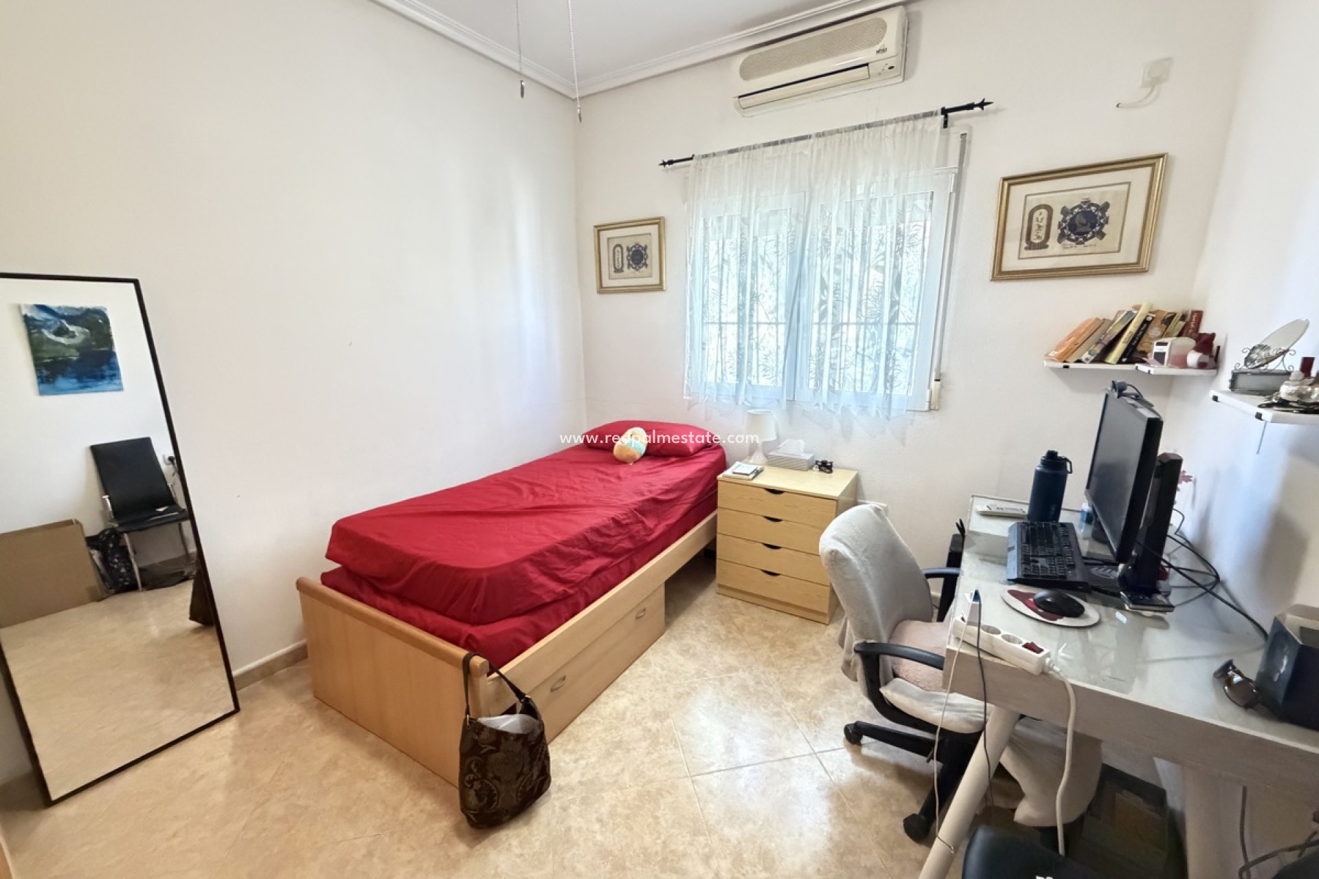 Reventa - Villa -
Gea de Truyols