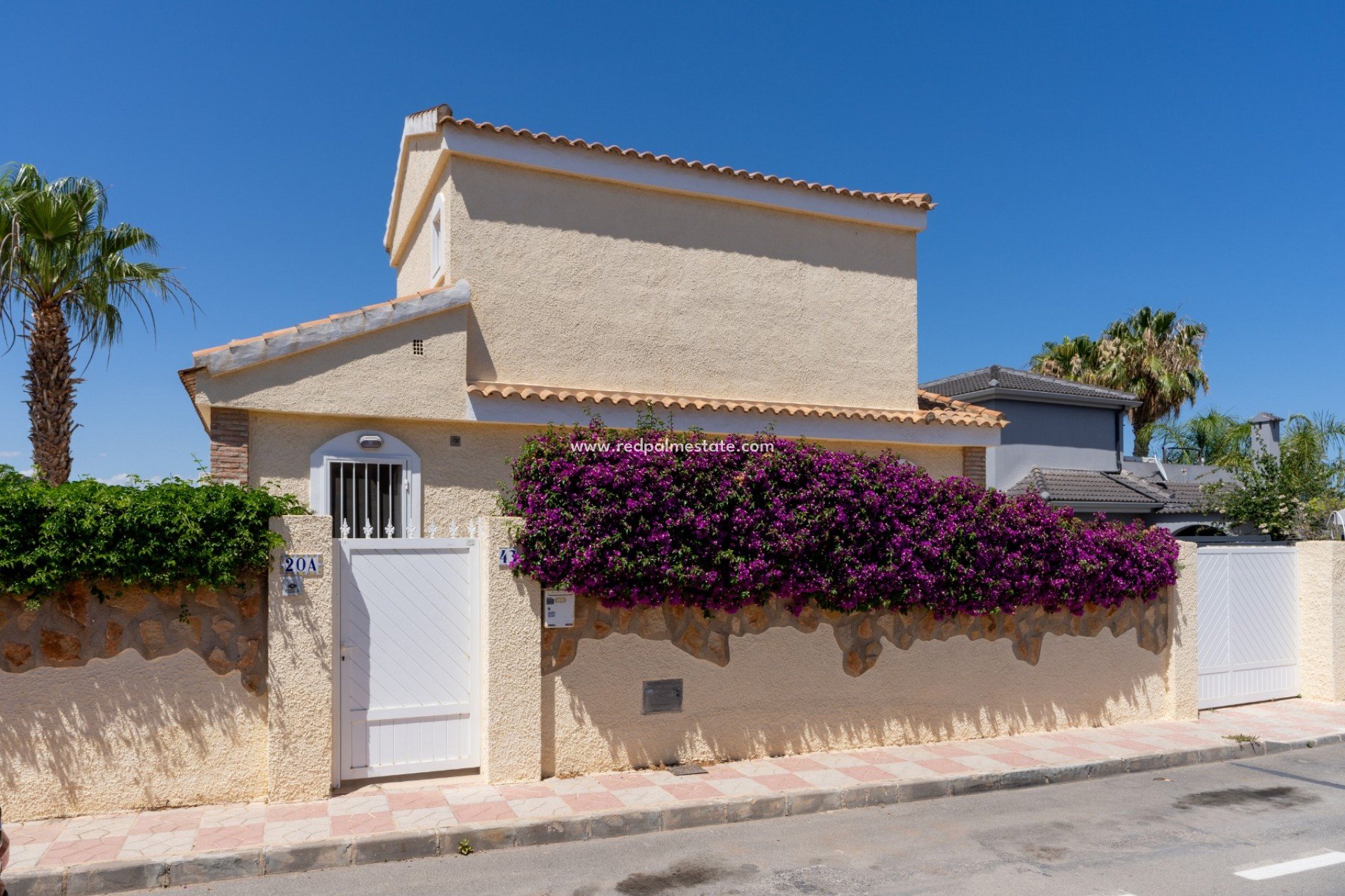 Reventa - Villa -
Gran Alacant - Monte Y Mar Bajo