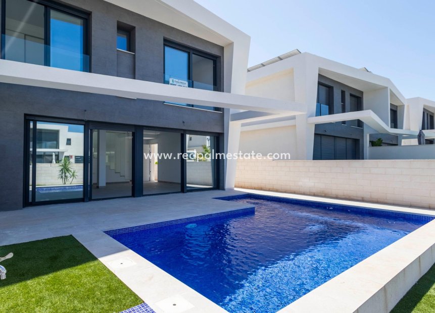 Reventa - Villa -
Gran Alacant - Monte Y Mar Bajo