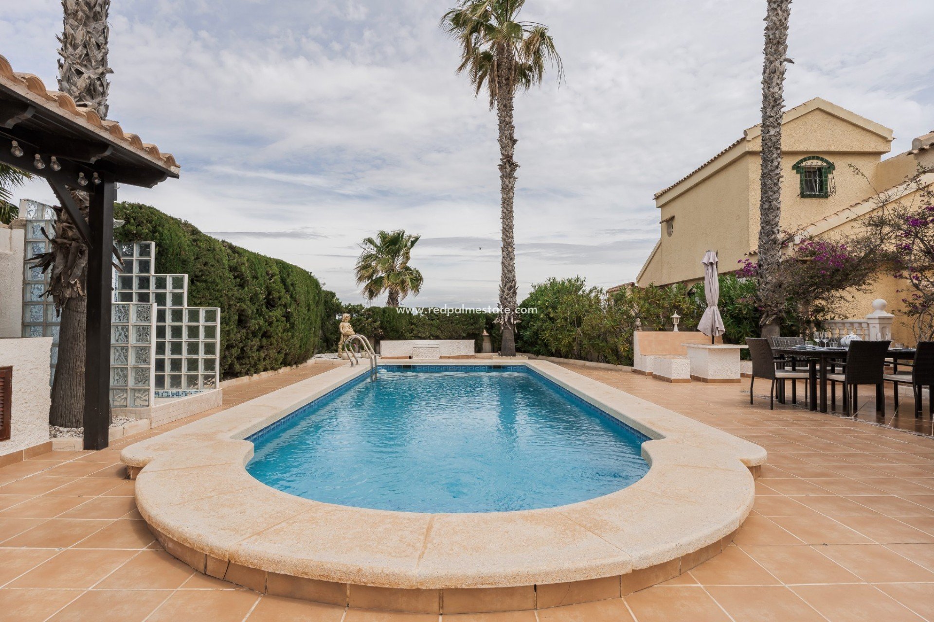 Reventa - Villa -
Gran Alacant - Monte Y Mar