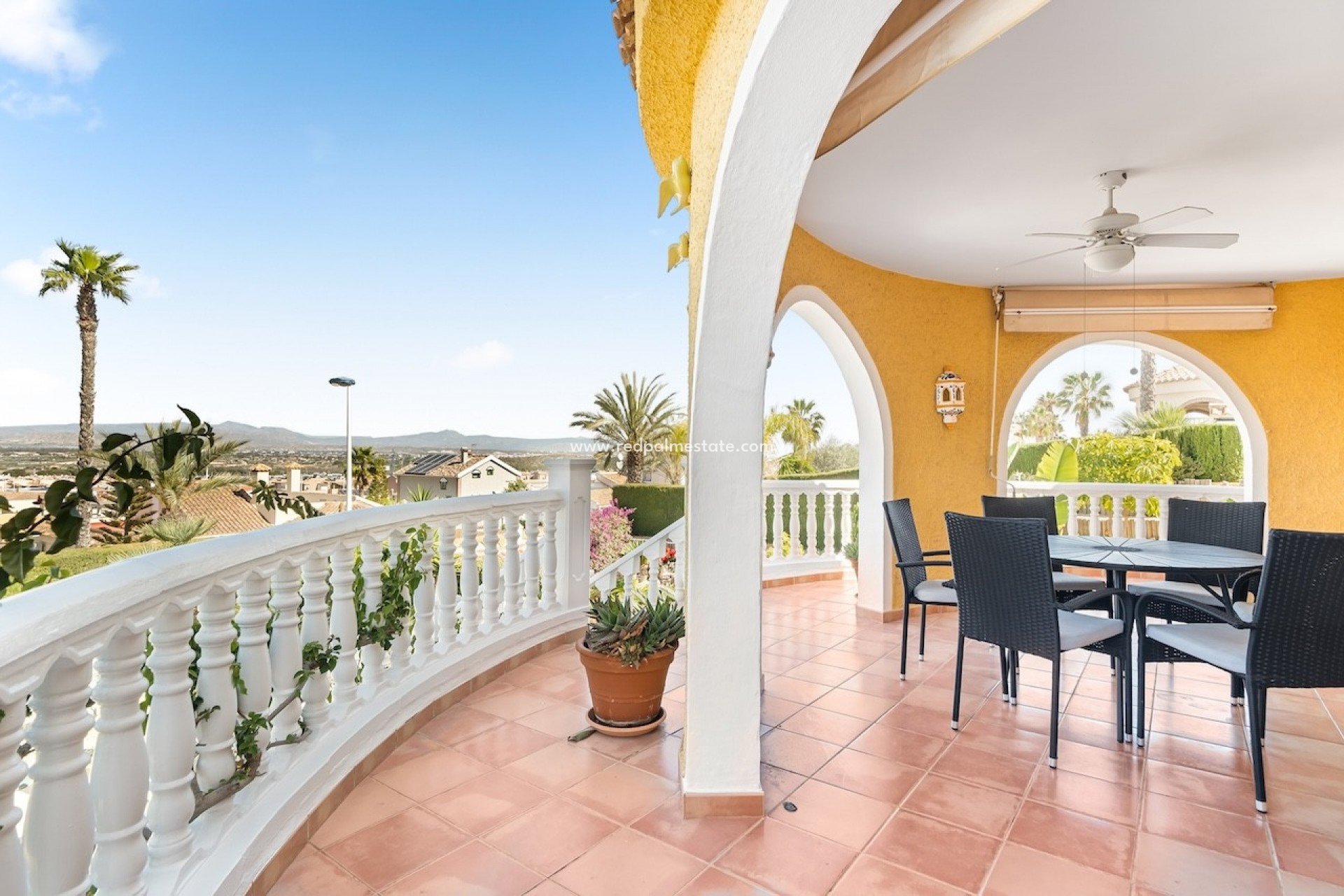 Reventa - Villa -
Gran Alacant - Monte Y Mar