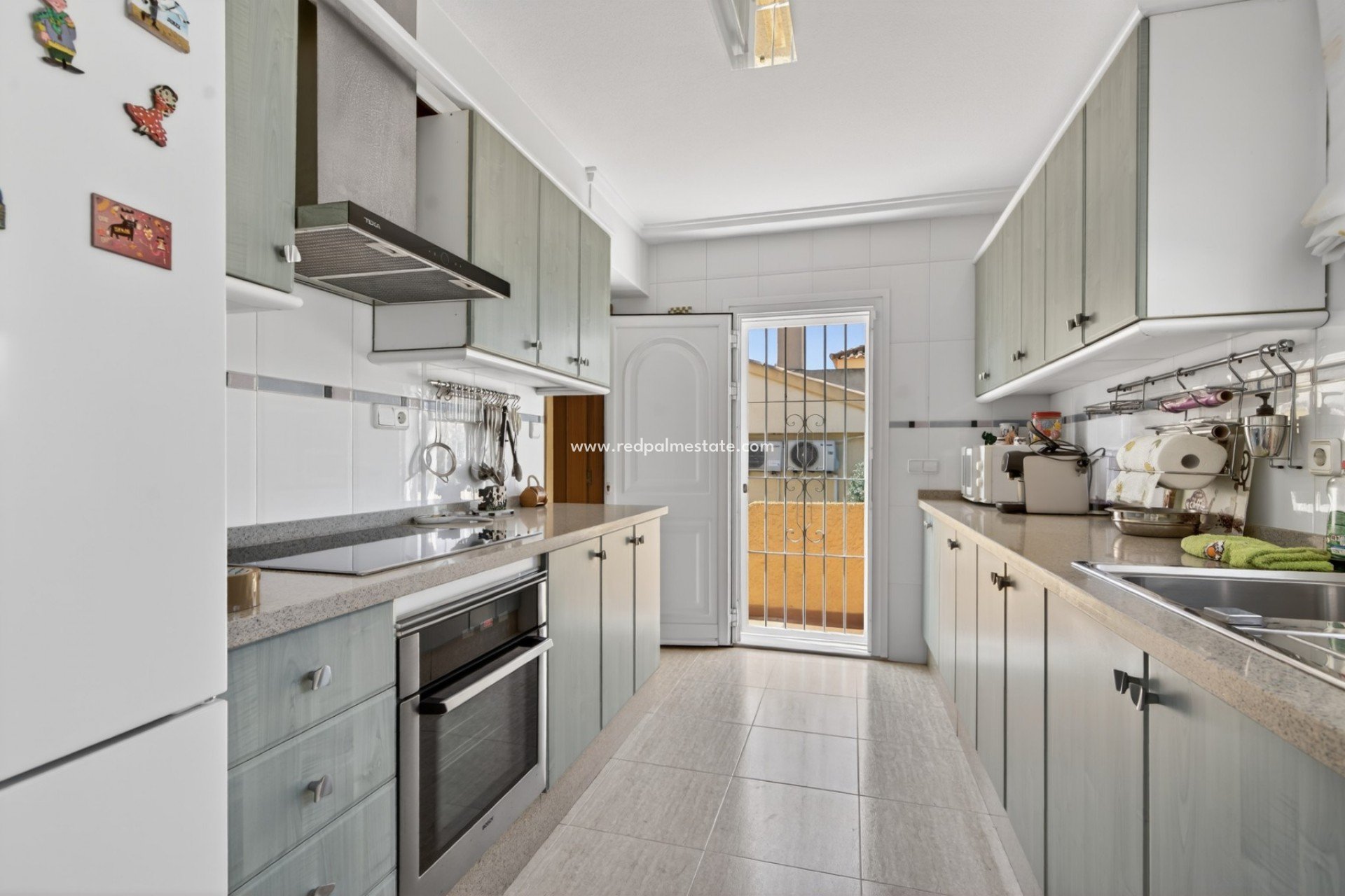 Reventa - Villa -
Gran Alacant - Monte Y Mar