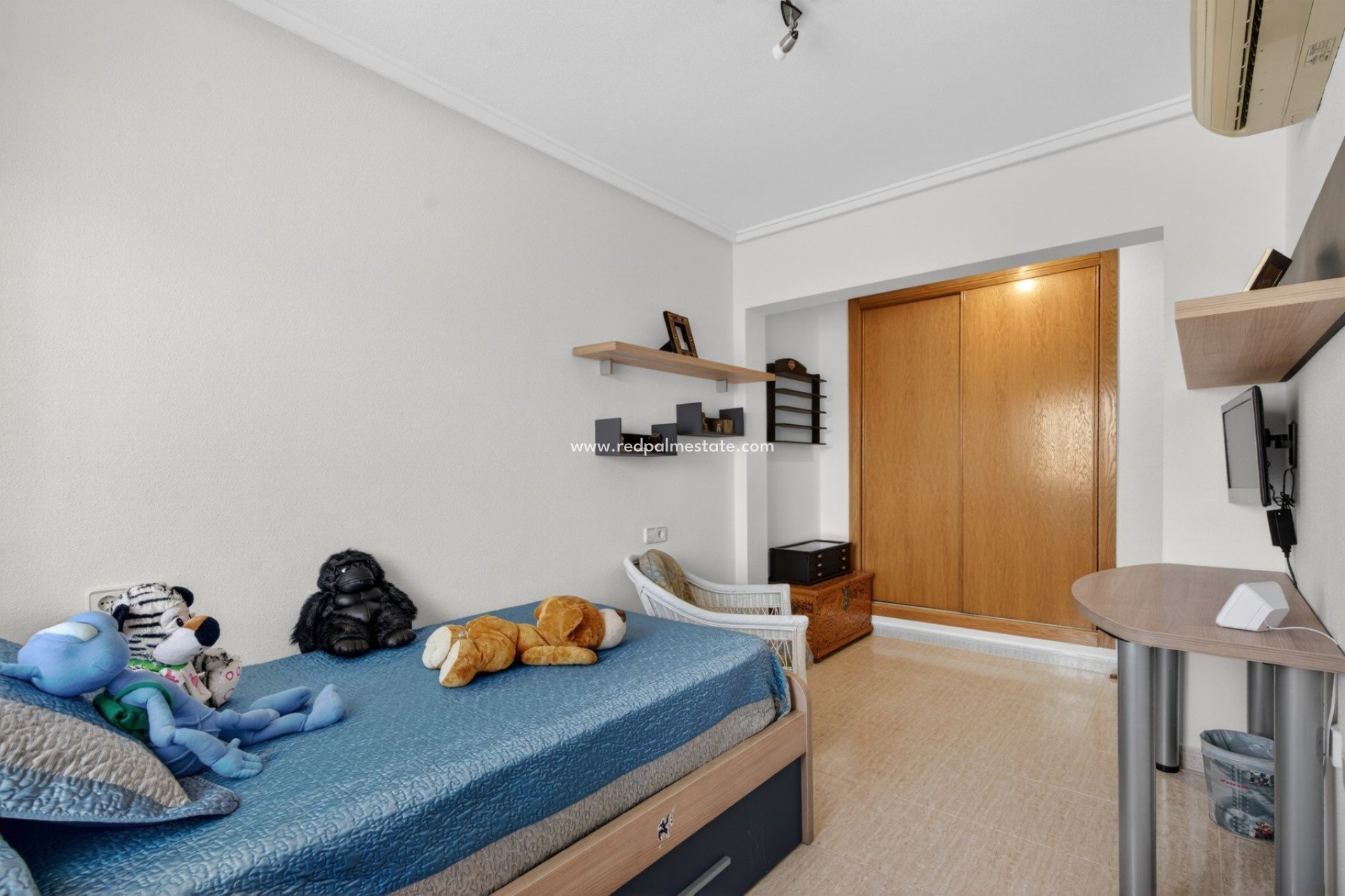 Reventa - Villa -
Gran Alacant - Monte Y Mar