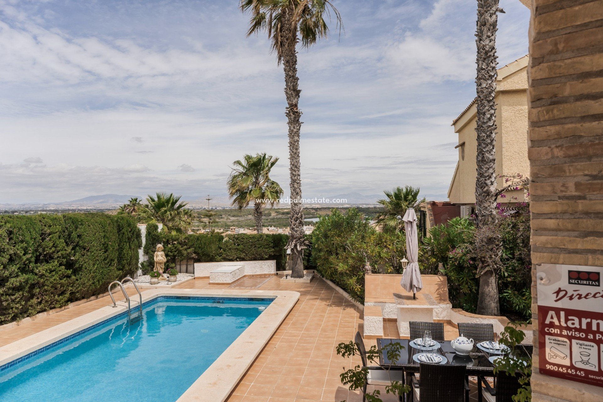 Reventa - Villa -
Gran Alacant - Monte Y Mar