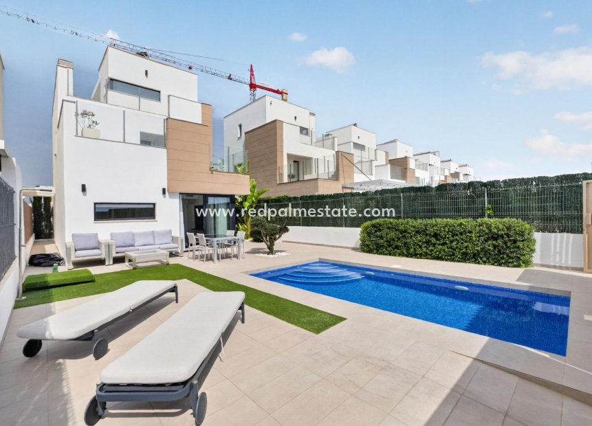 Reventa - Villa -
Guardamar del Segura - El Raso