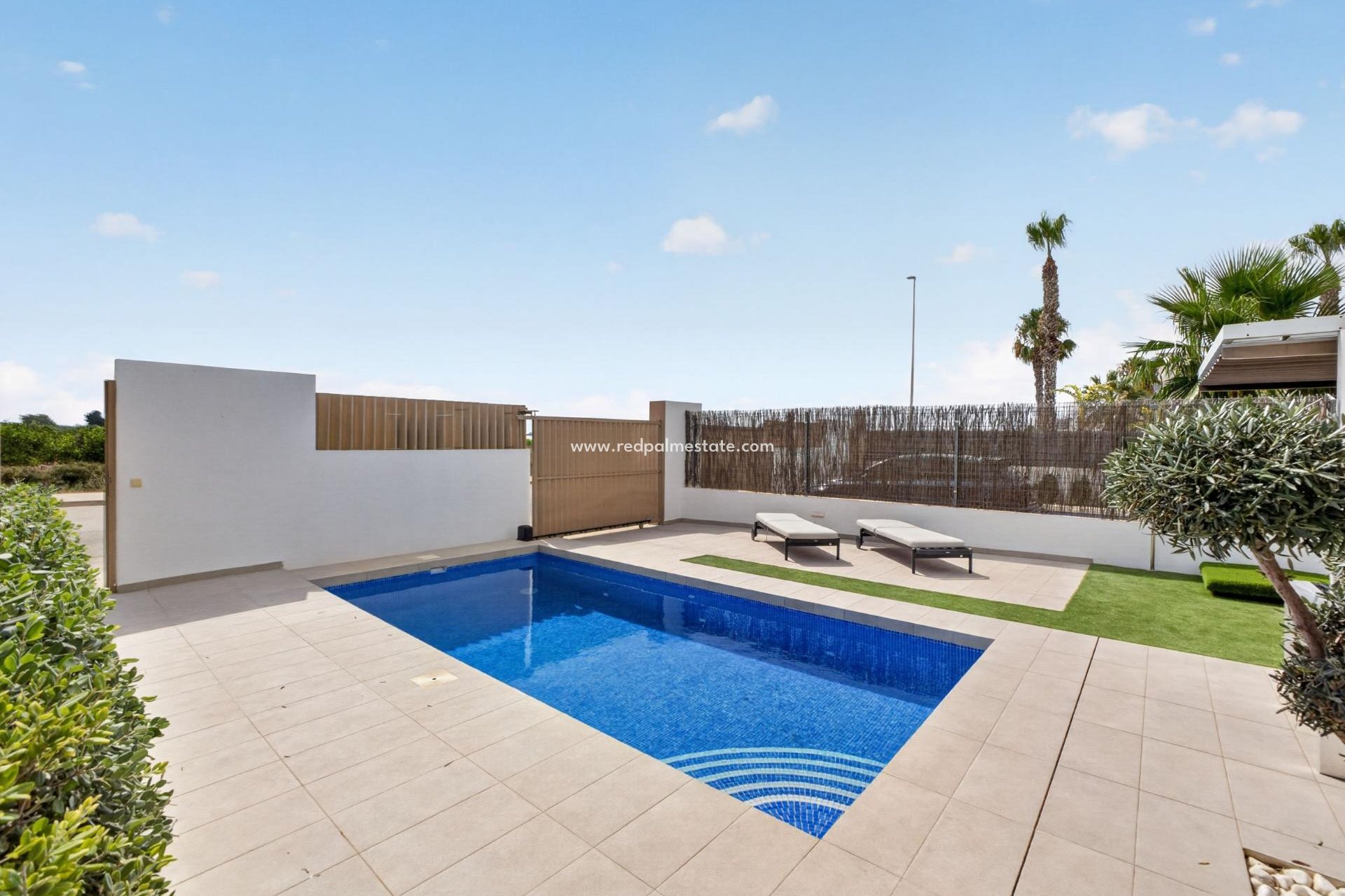 Reventa - Villa -
Guardamar del Segura - El Raso