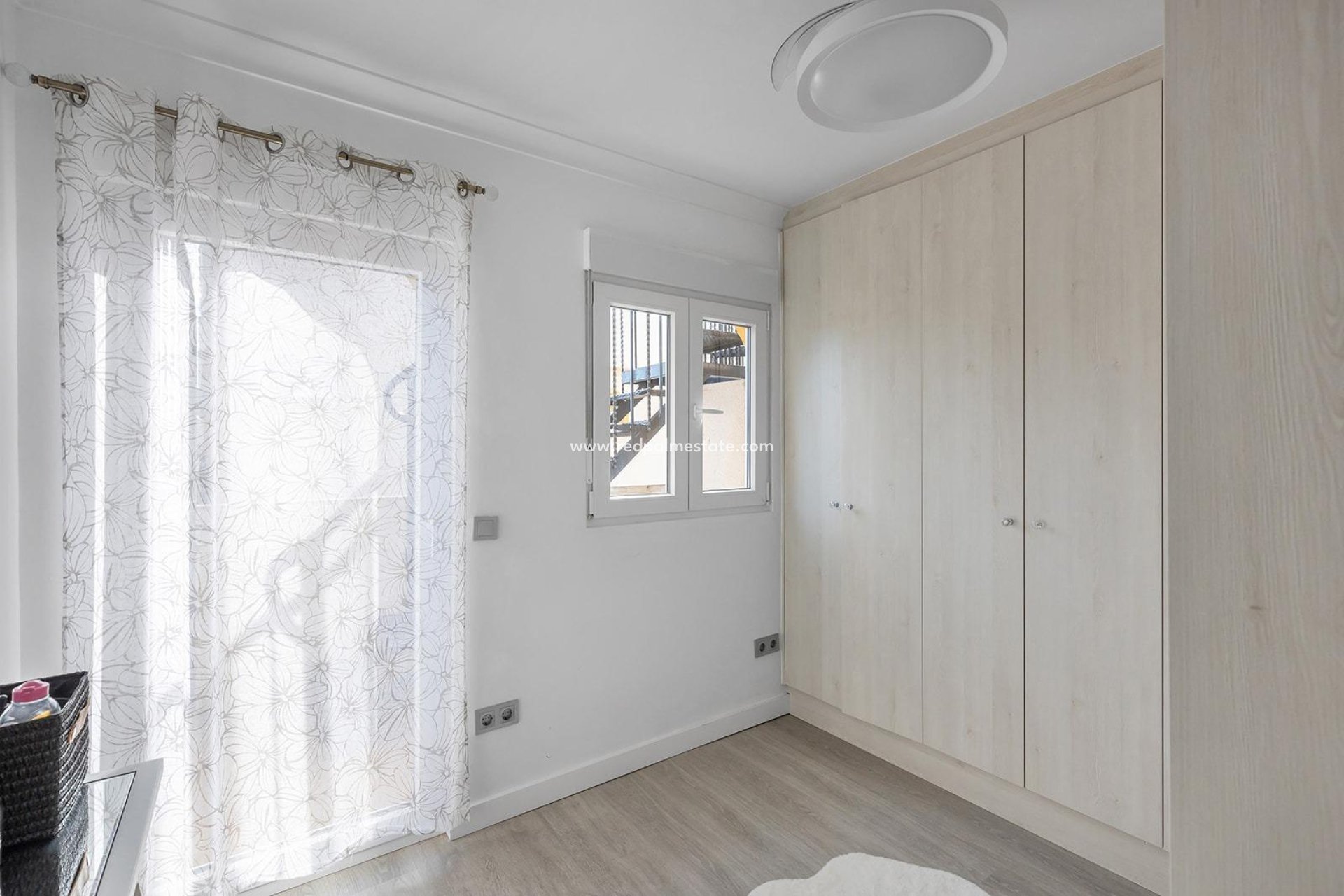 Reventa - Villa -
Guardamar del Segura - Urbanizaciones