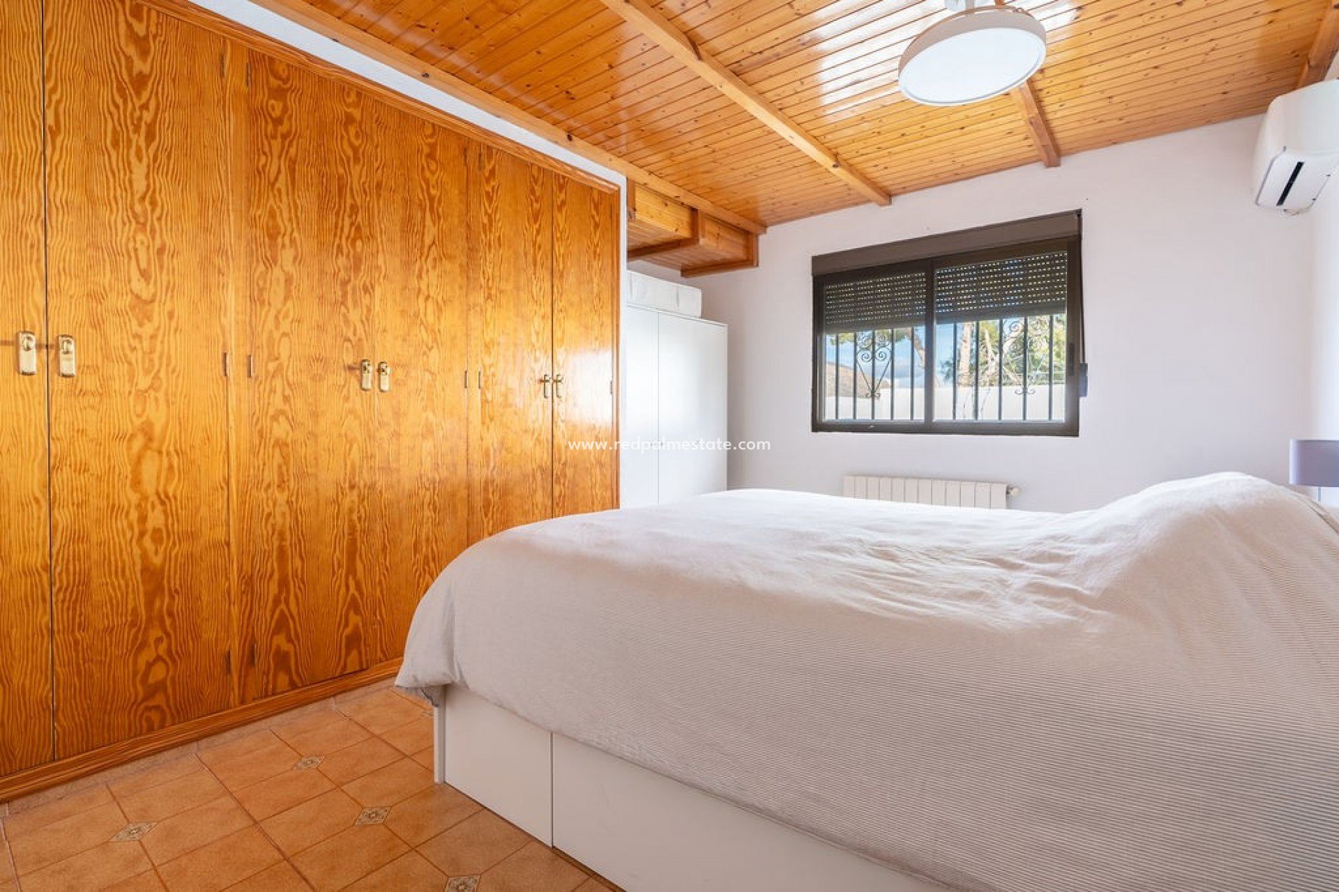 Reventa - Villa -
Hondón de las Nieves - Inland