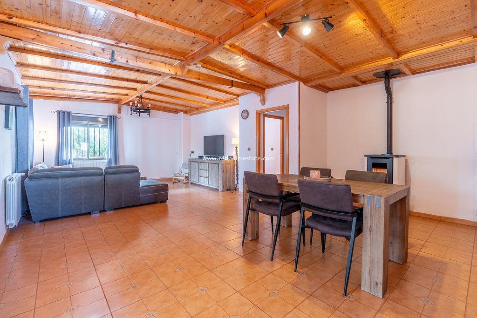 Reventa - Villa -
Hondón de las Nieves - Inland