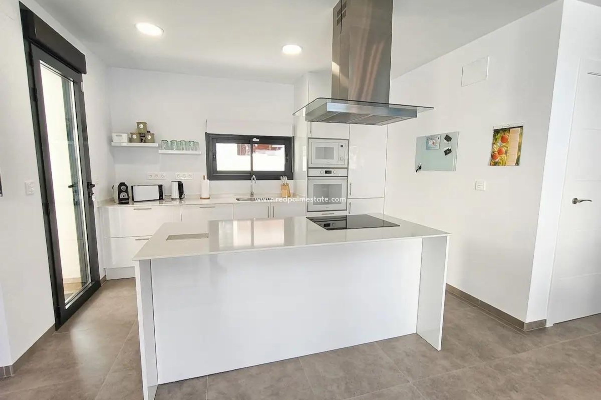 Reventa - Villa independiente -
Montesinos - Costa Blanca