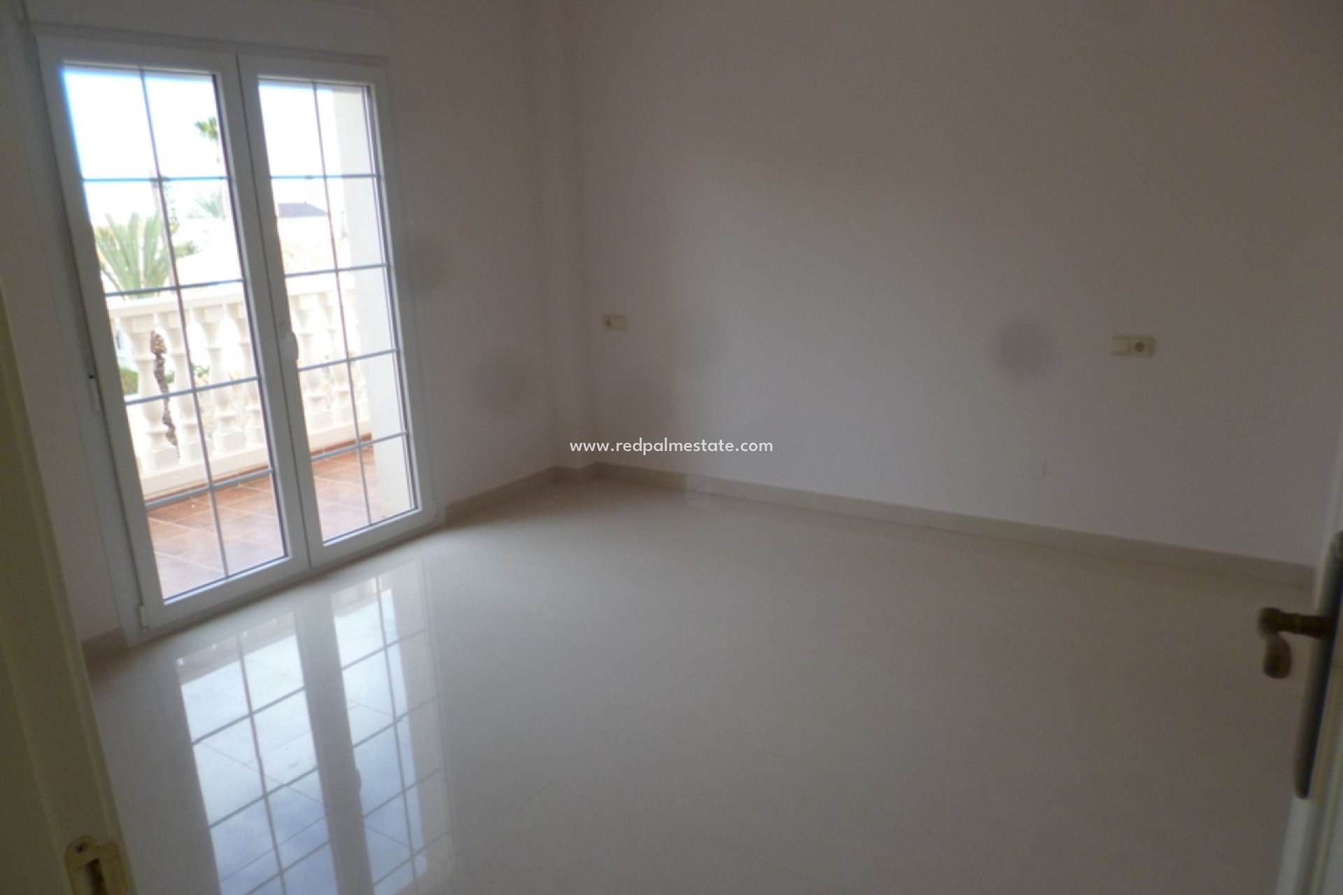 Reventa - Villa independiente -
Orihuela Costa - Cabo Roig