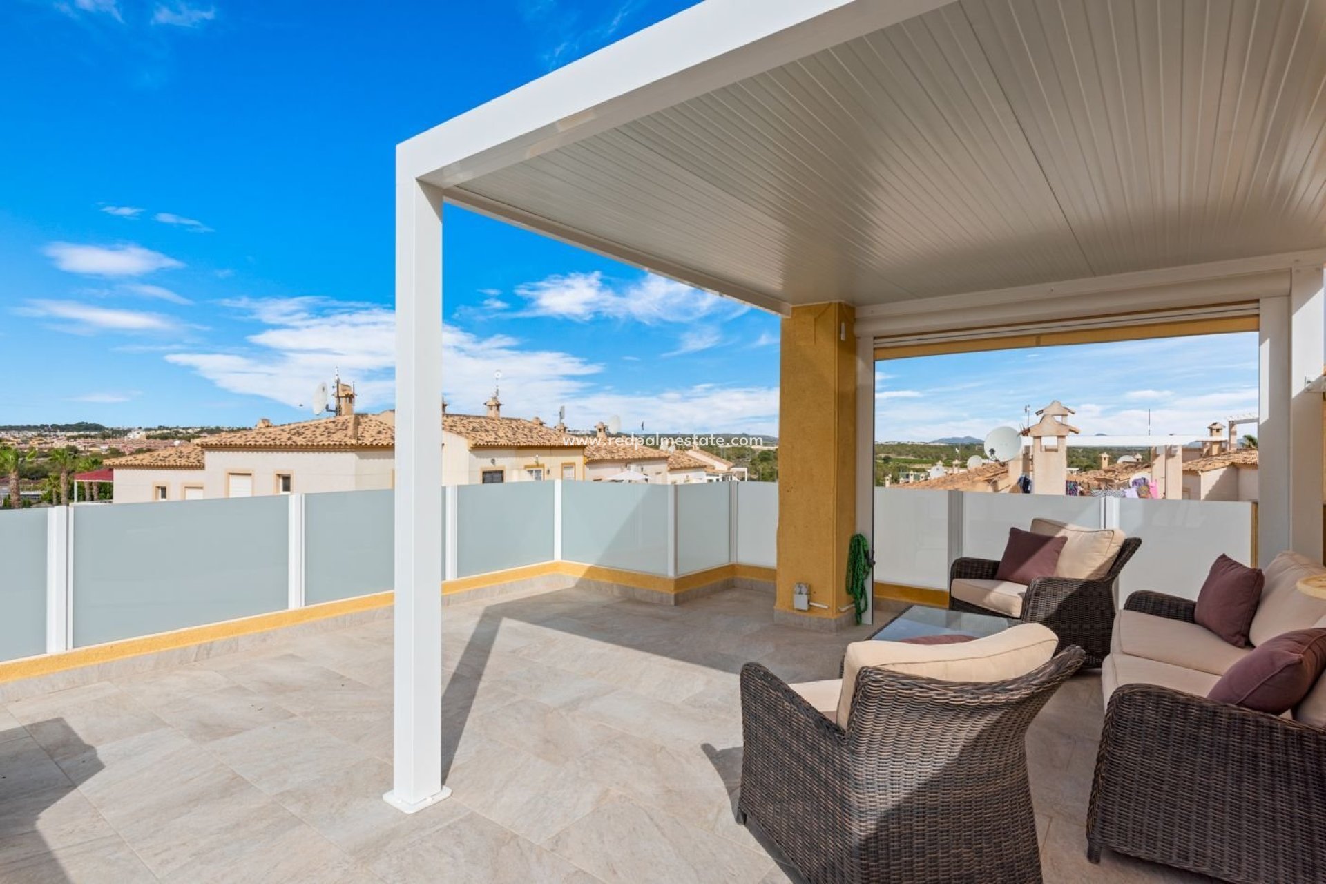 Reventa - Villa independiente -
Orihuela Costa - Costa Blanca