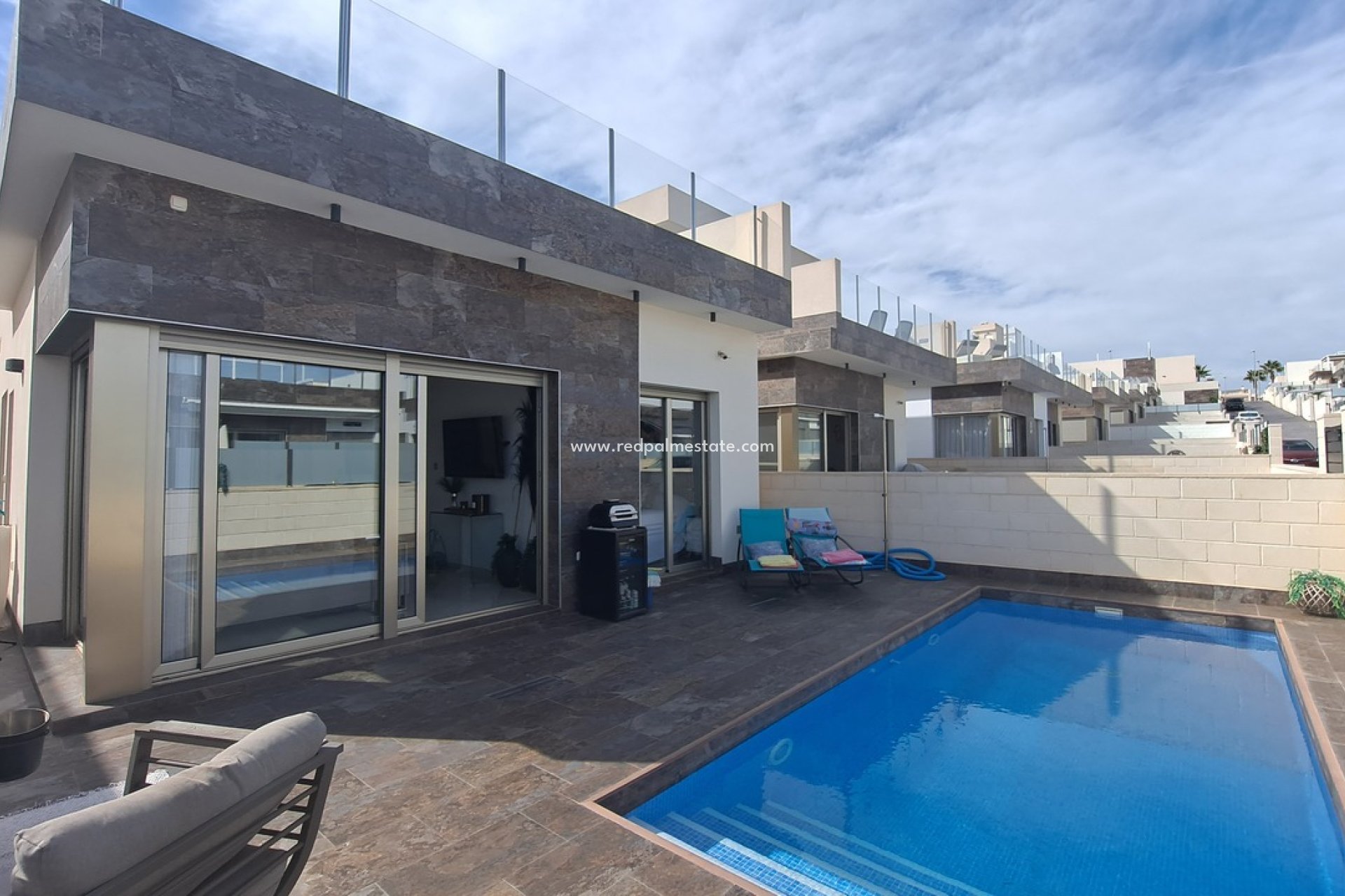 Reventa - Villa independiente -
Orihuela Costa - Costa Blanca