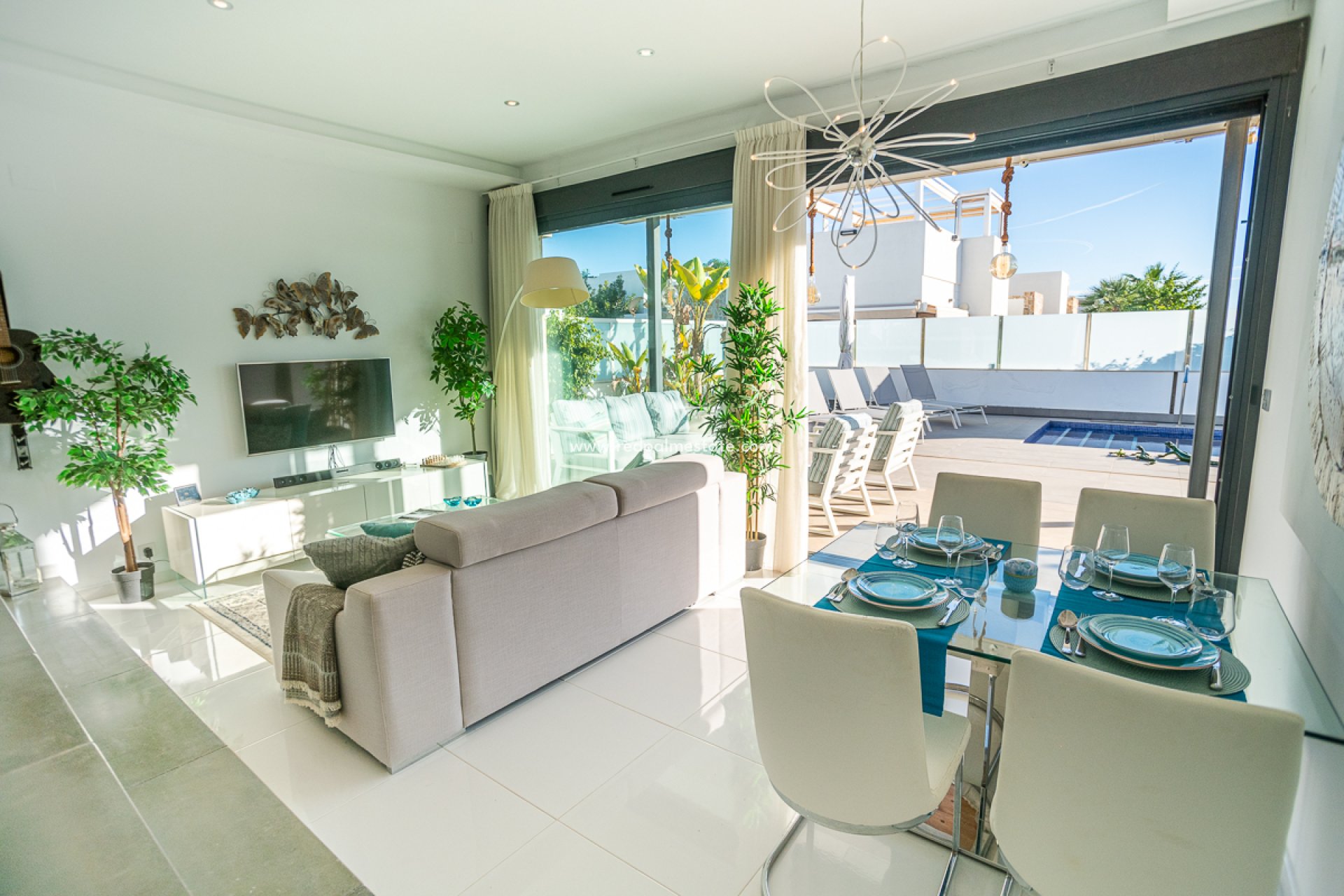 Reventa - Villa independiente -
Orihuela Costa - Costa Blanca