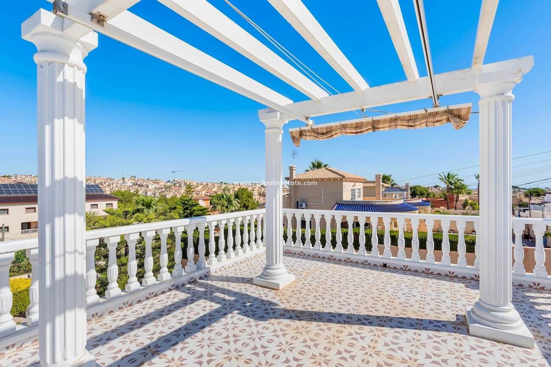 Reventa - Villa independiente -
Orihuela Costa - Las Filipinas