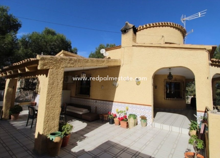 Reventa - Villa independiente -
Orihuela Costa - Las Filipinas