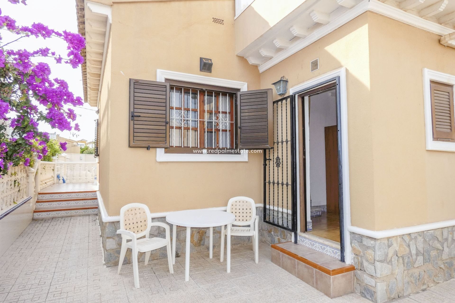 Reventa - Villa independiente -
Orihuela Costa - Playa Flamenca