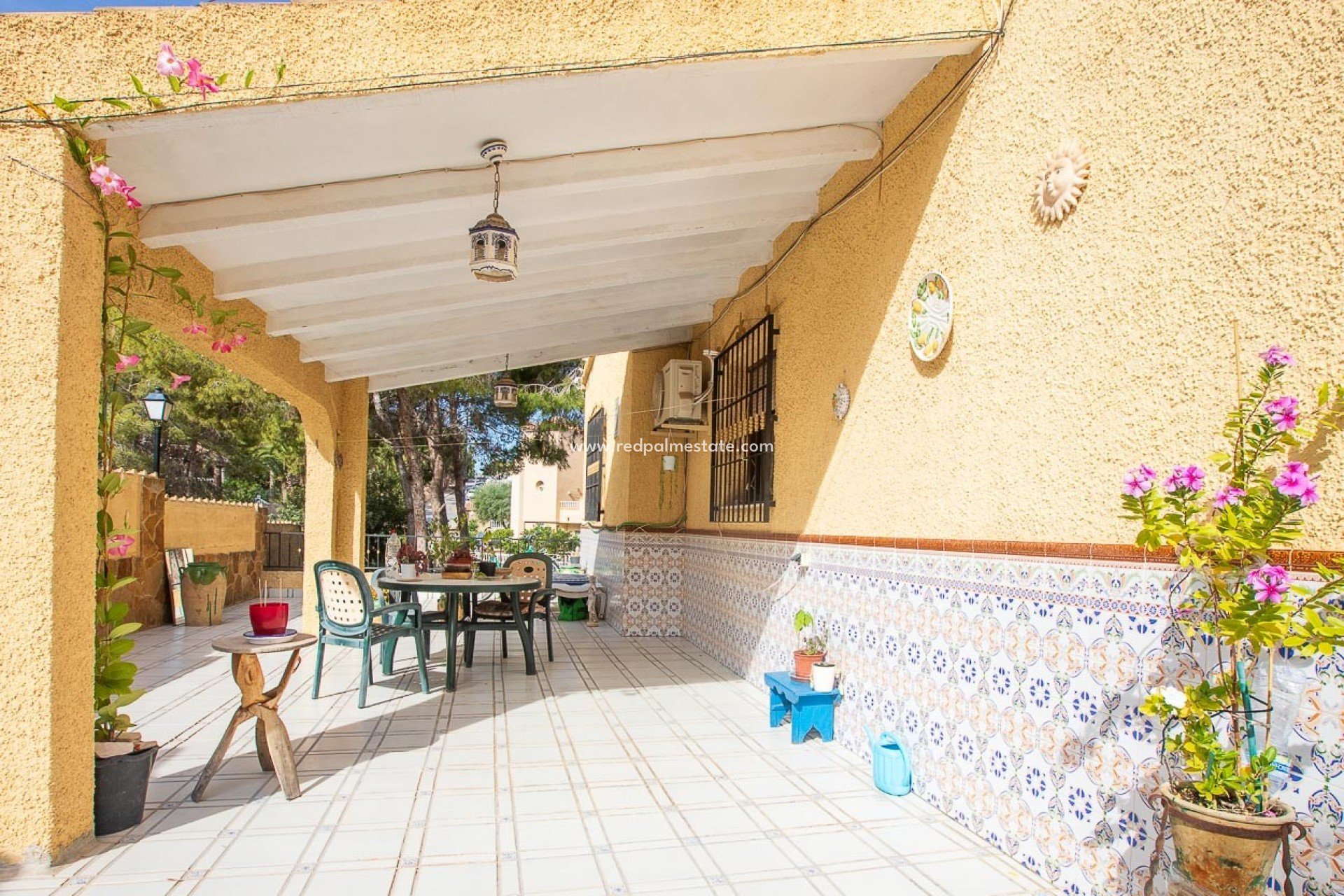 Reventa - Villa independiente -
Orihuela Costa - Res. Las Filipinas