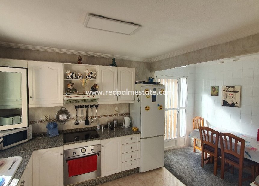 Reventa - Villa independiente -
Torrevieja - Los Balcones