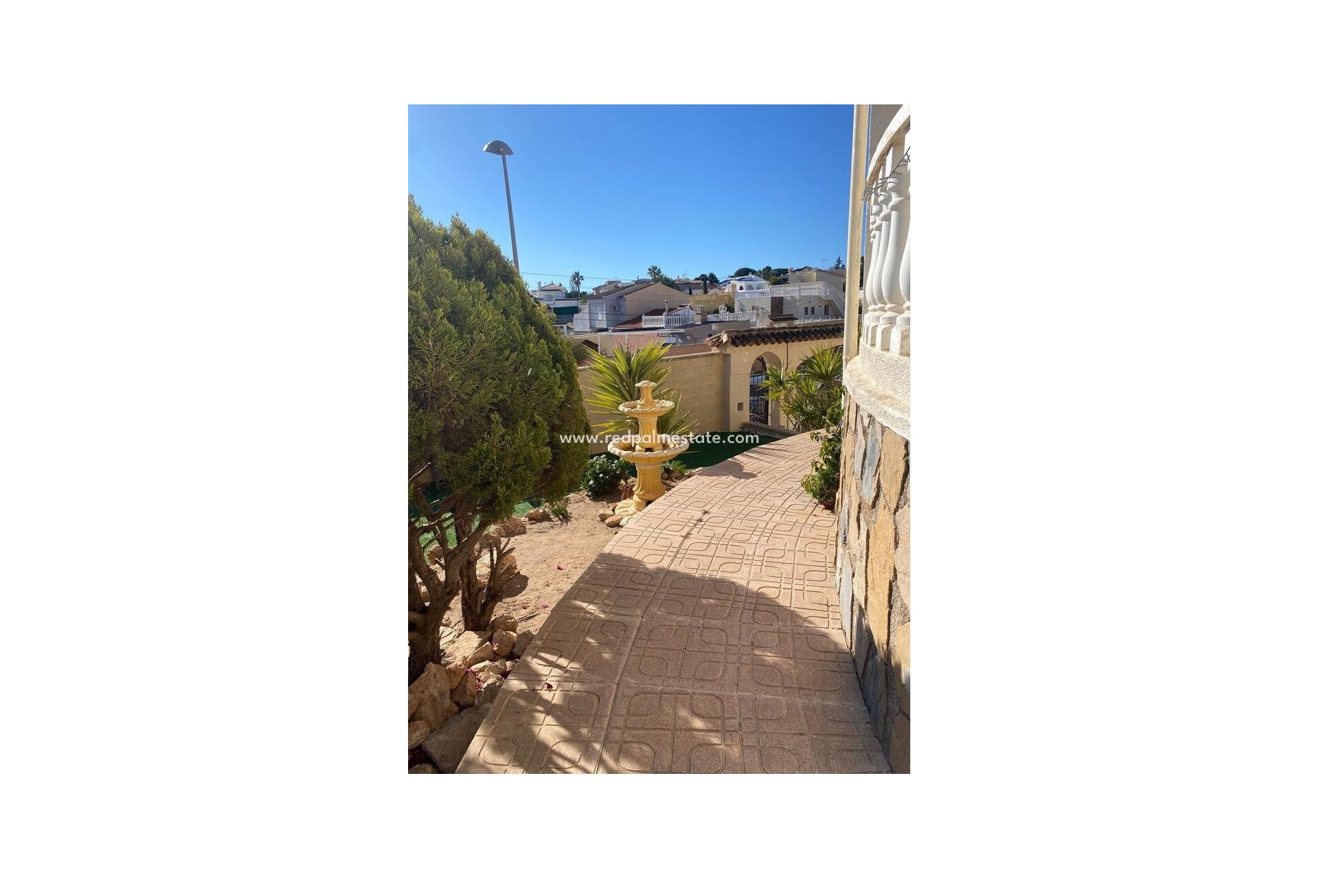 Reventa - Villa independiente -
Torrevieja - Los Balcones