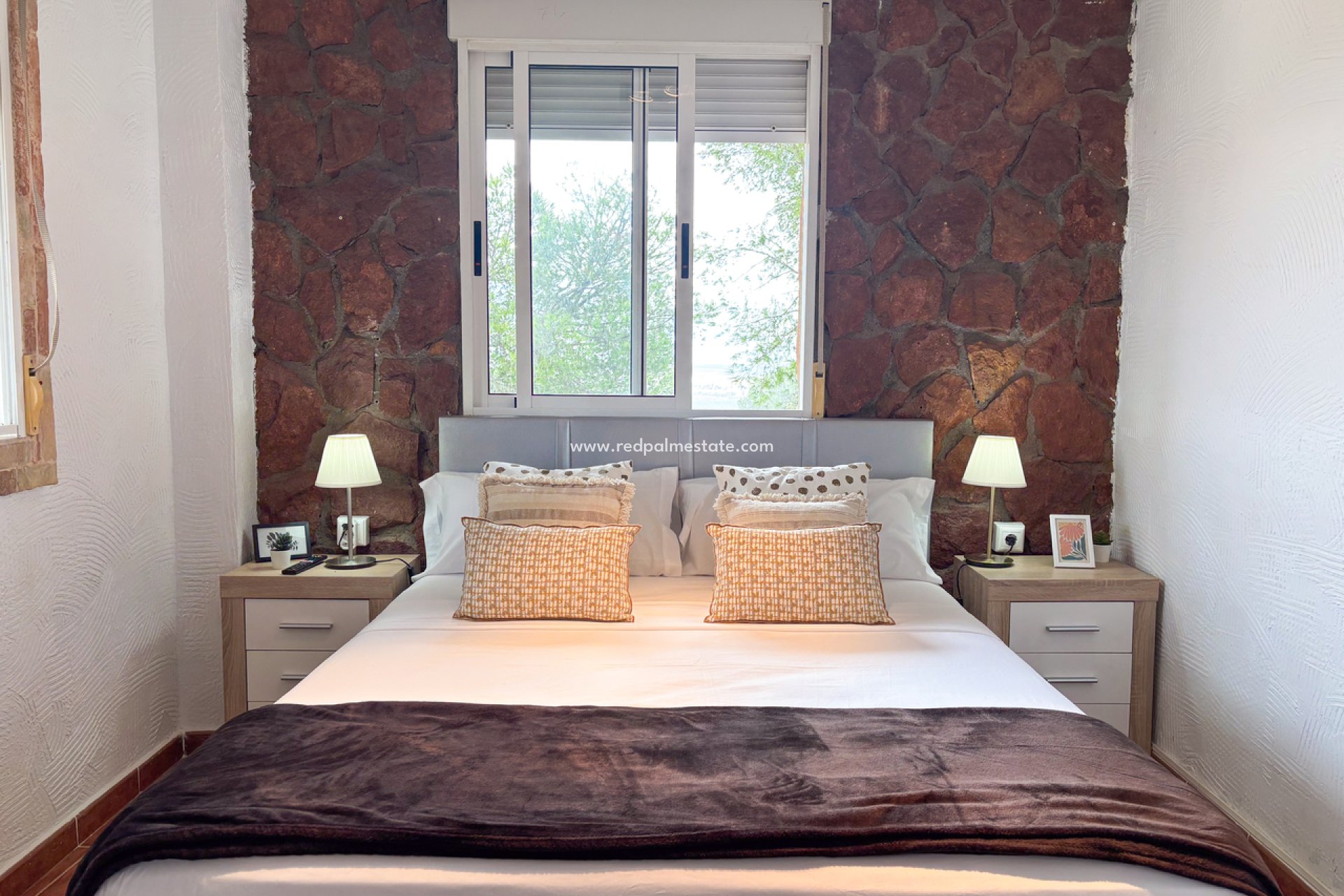 Reventa - Villa -
Jacarilla - Inland