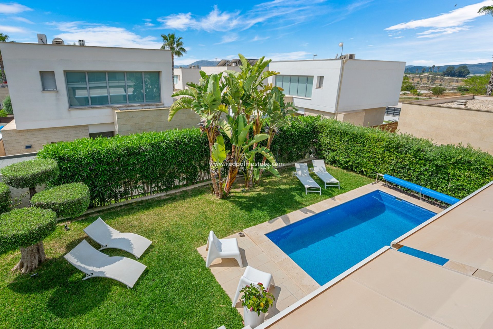 Reventa - Villa -
Jacarilla - Inland