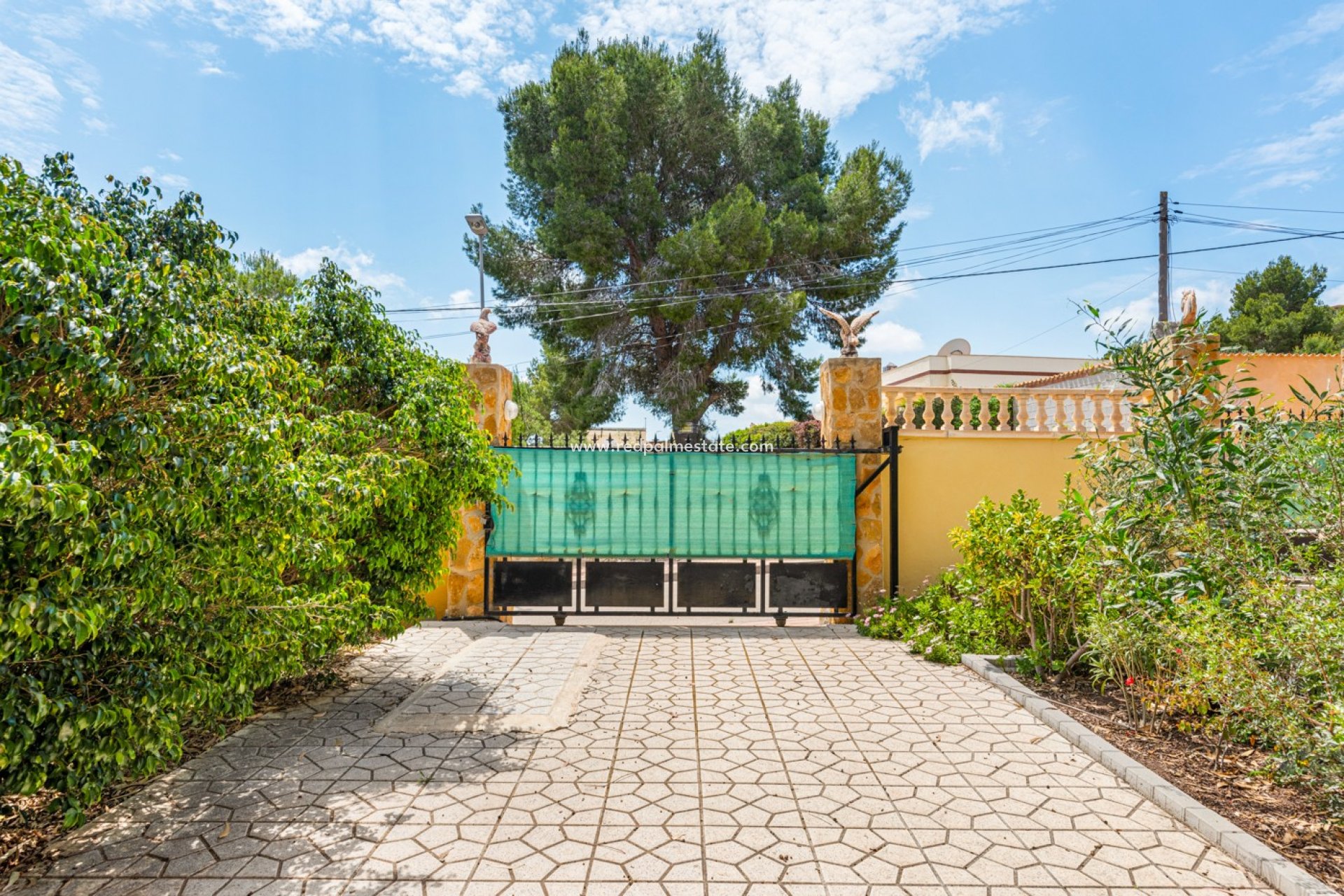 Reventa - Villa -
Jacarilla - Inland