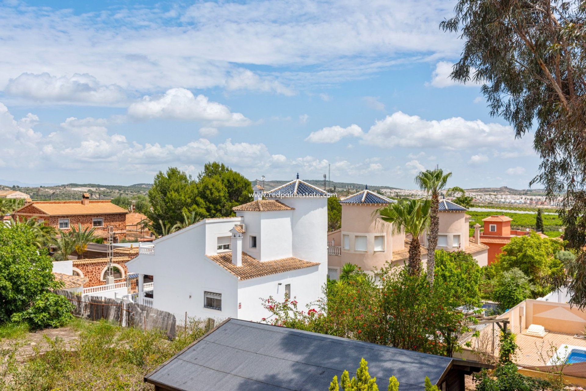 Reventa - Villa -
Jacarilla - Inland