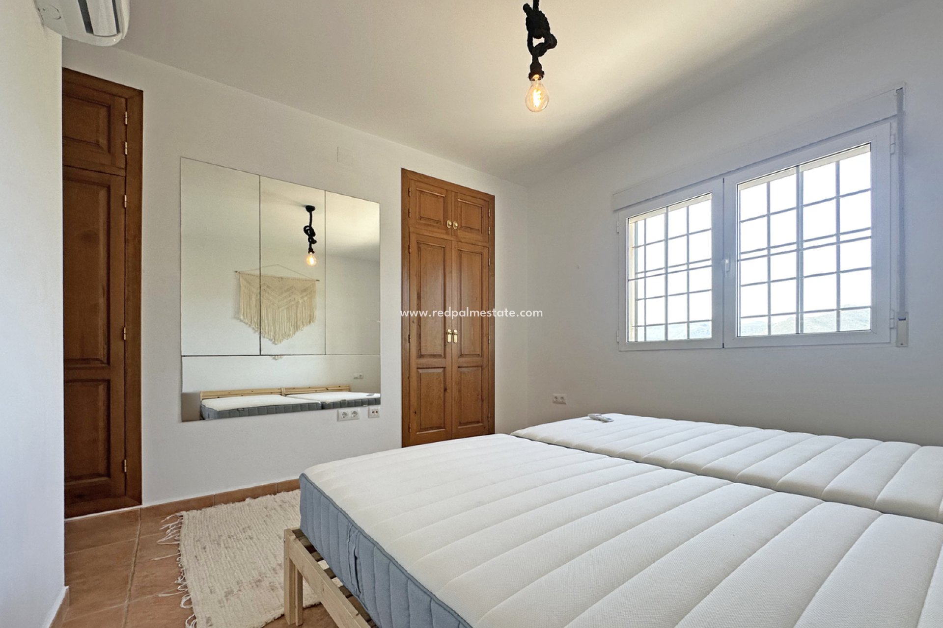 Reventa - Villa -
Jalón - Inland