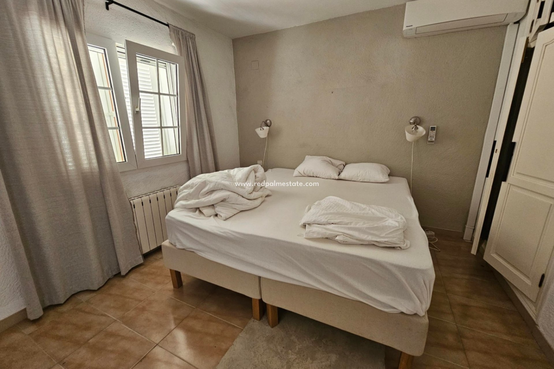 Reventa - Villa -
Jávea