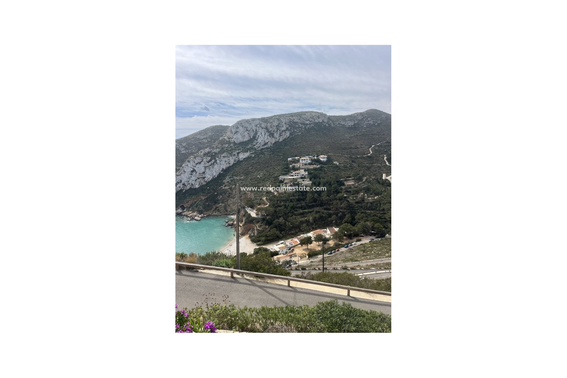 Reventa - Villa -
Jávea