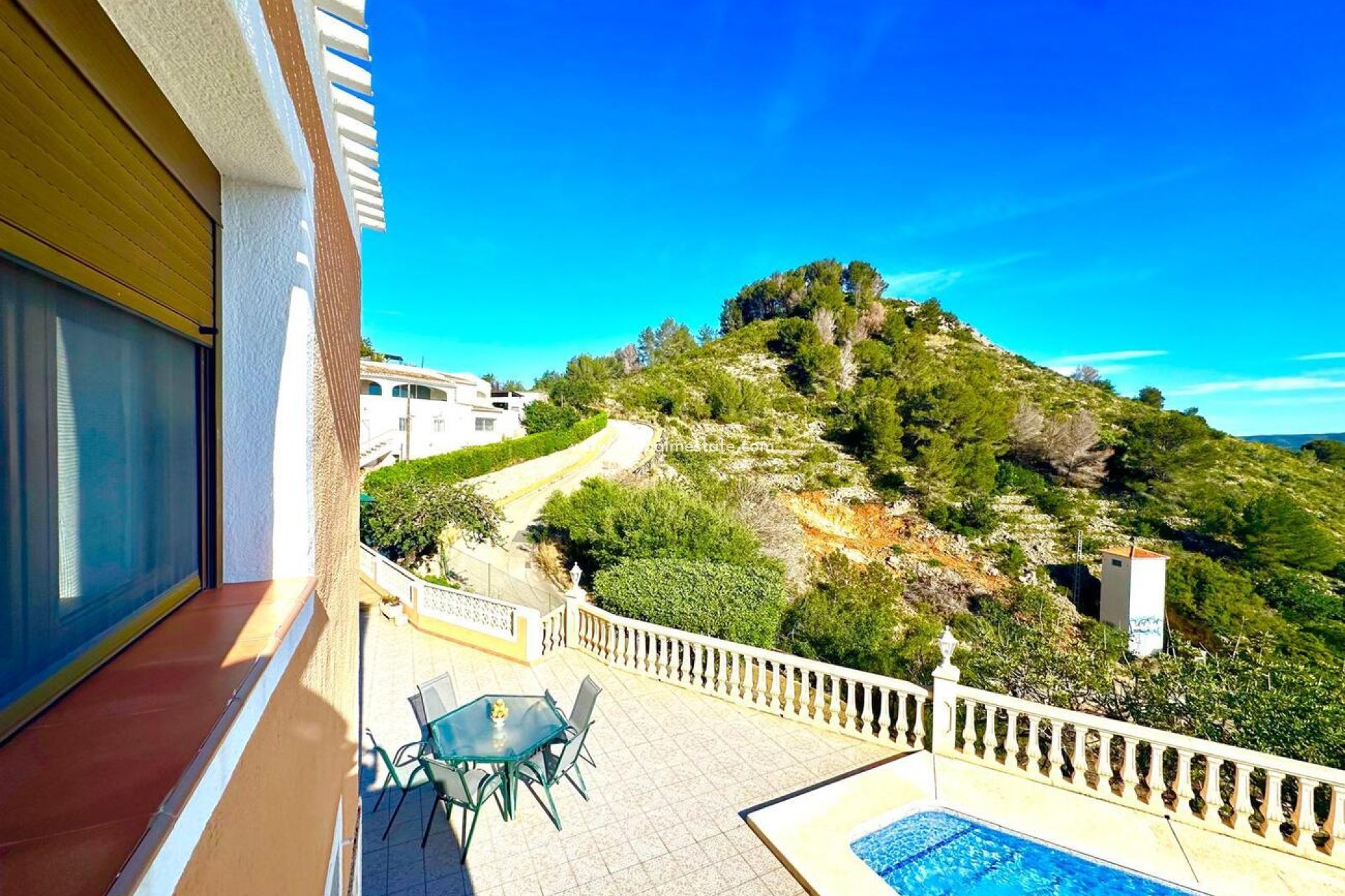 Reventa - Villa -
Jávea