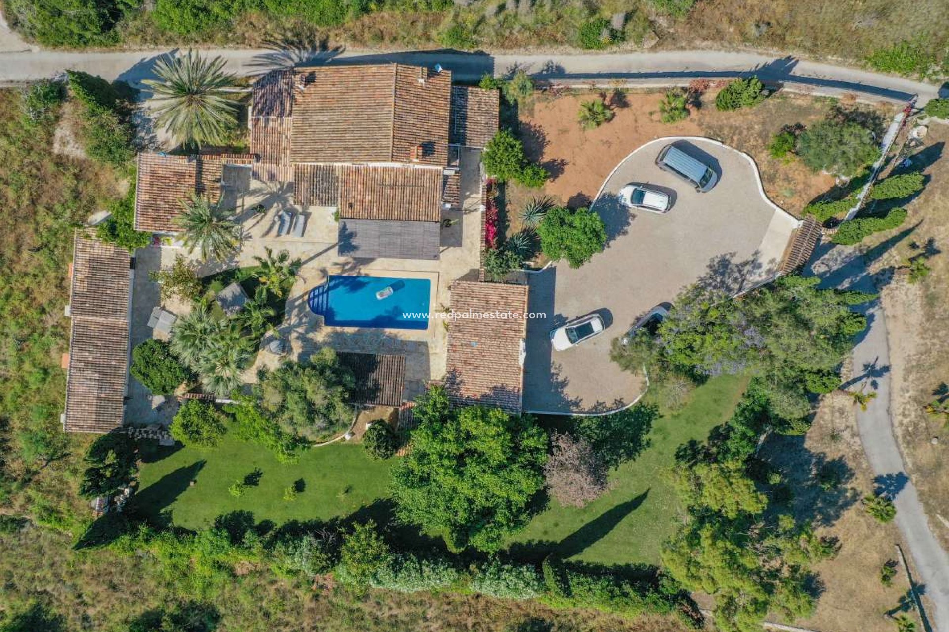 Reventa - Villa -
Jesus Pobre - Inland