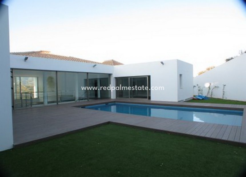 Reventa - Villa -
La Cala Golf